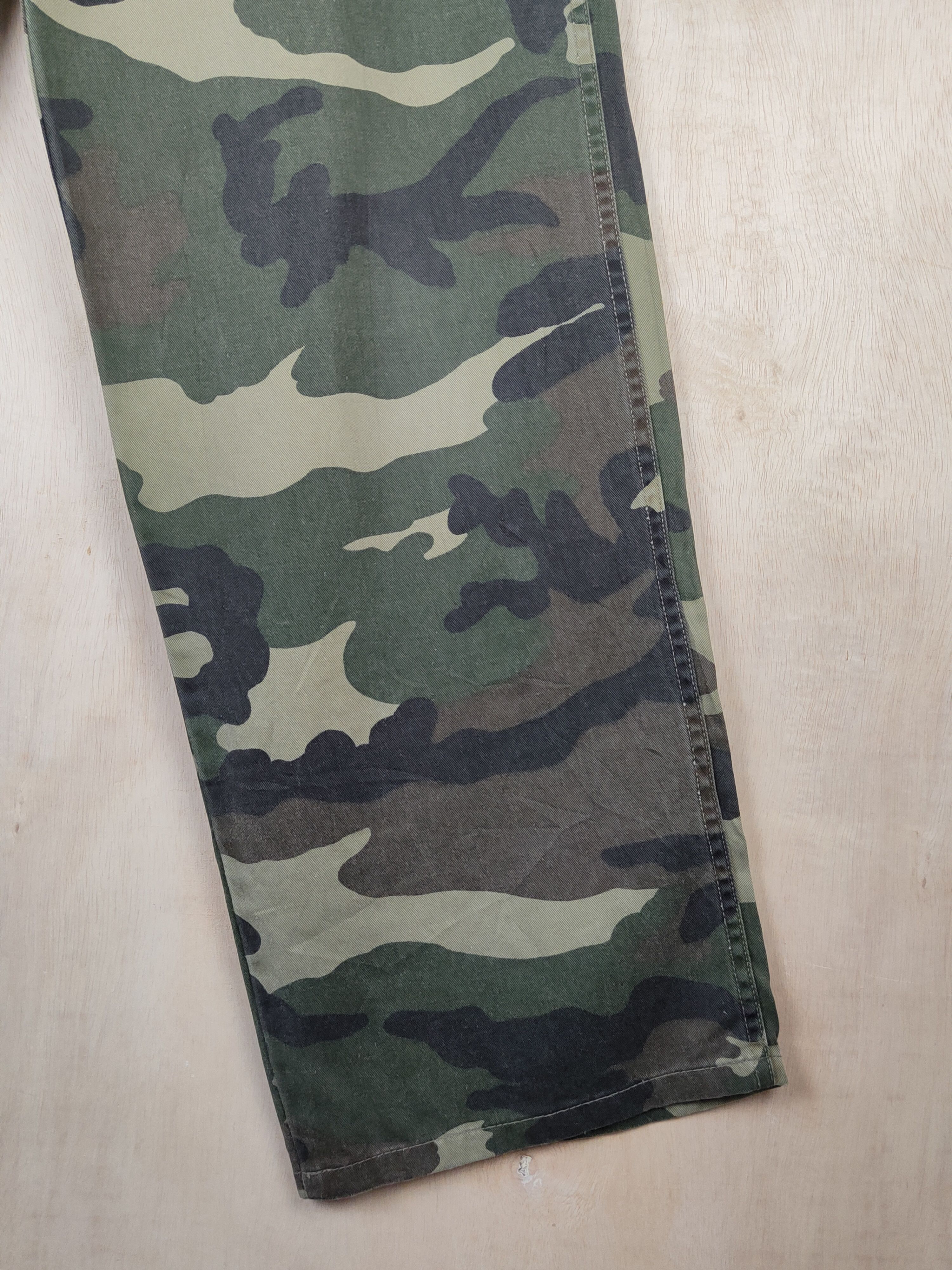 Japanese Brand Oak Pointe Camo Multipocket Tactical Cargo Pants #S2440 Size US 29 - 6 Thumbnail
