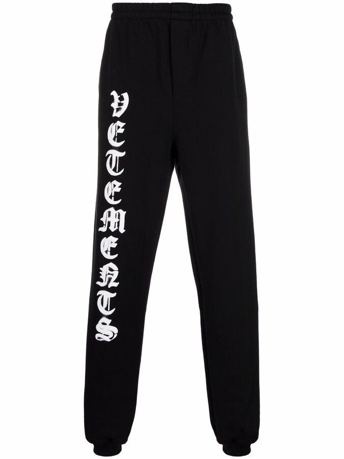 Vetements o1y0824 Sweatpant in Black Size US 30 / EU 46 - 1 Thumbnail