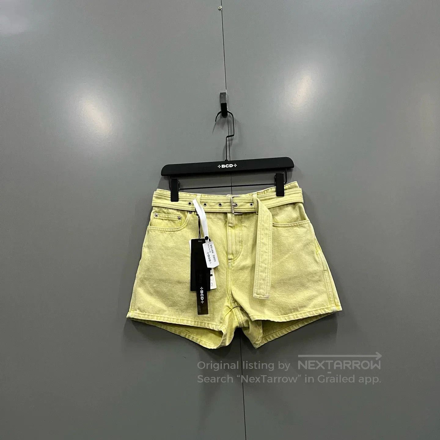 Dior Dior Yellow Belt Denim Shorts. Size 35" - 1 Thumbnail