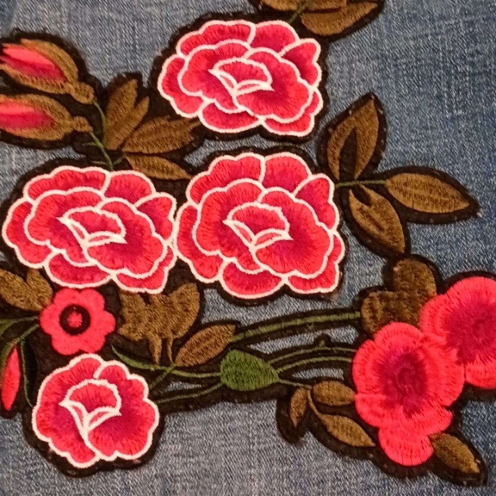 Old Navy Old Navy ROSES Jeans Sz 10 Blue Distess Bohemian Cottagecore Size 30" / US 8 / IT 44 - 15 Thumbnail