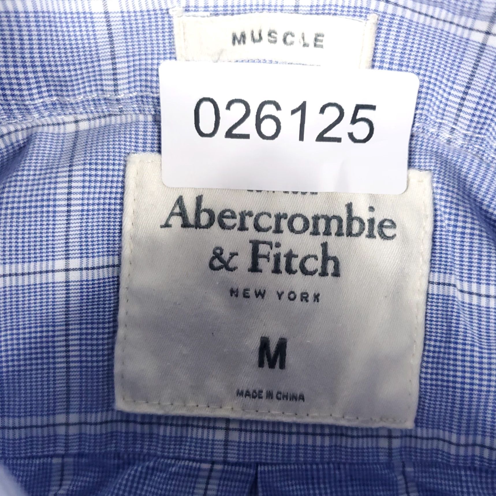Abercrombie & Fitch Abercrombie & Fitch Blue Plaid Button-Up Shirt Mens Medium Long Sleeve Classic Casual Size US M / EU 48-50 / 2 - 7 Thumbnail