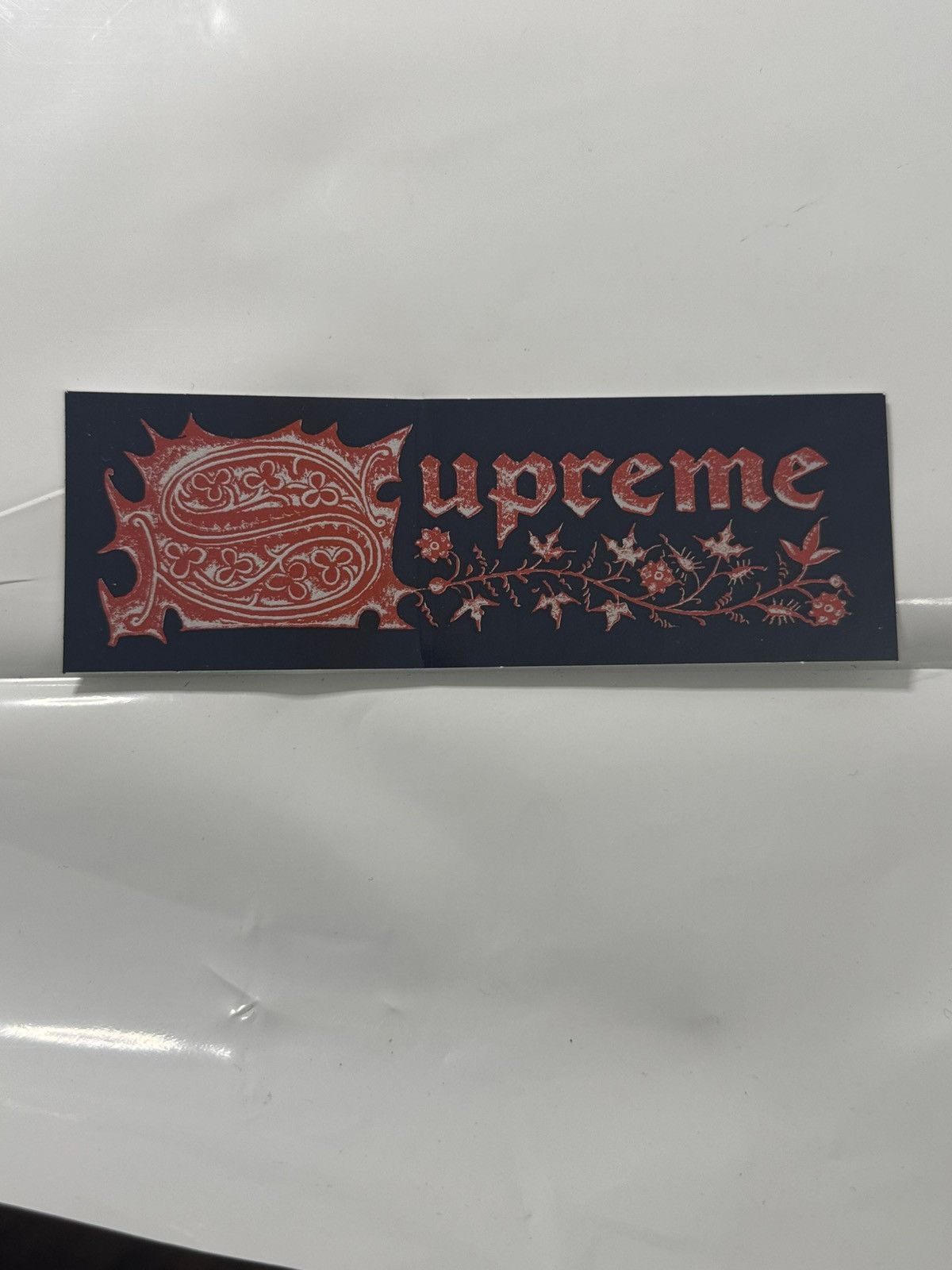 Supreme Supreme THORNS Sticker Size ONE SIZE - 1 Preview