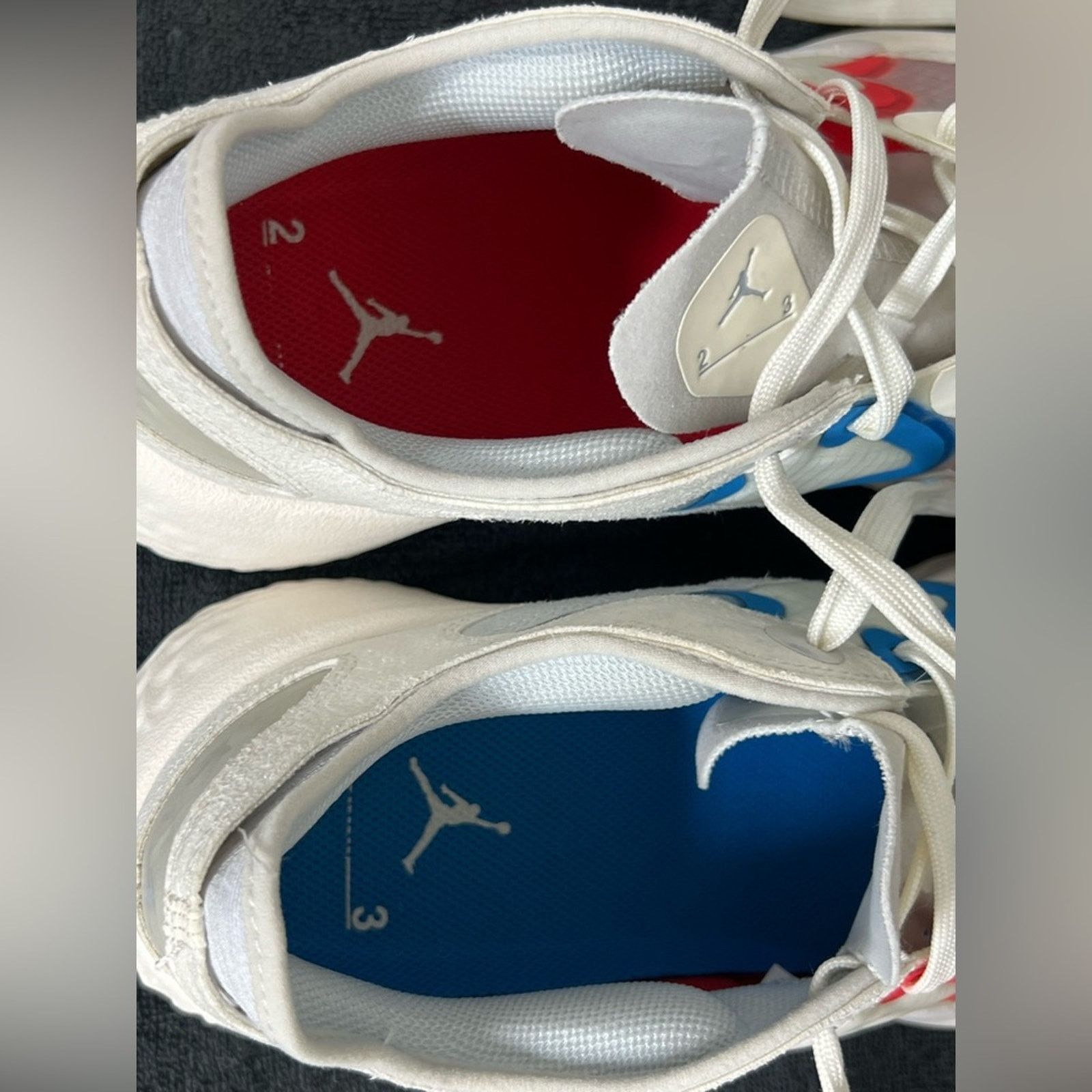 Jordan Brand JORDAN DELTA 3 LOW Sail Wolf Grey Photon Dust Men's SIZE 11 Size US 11 / EU 44 - 10 Thumbnail