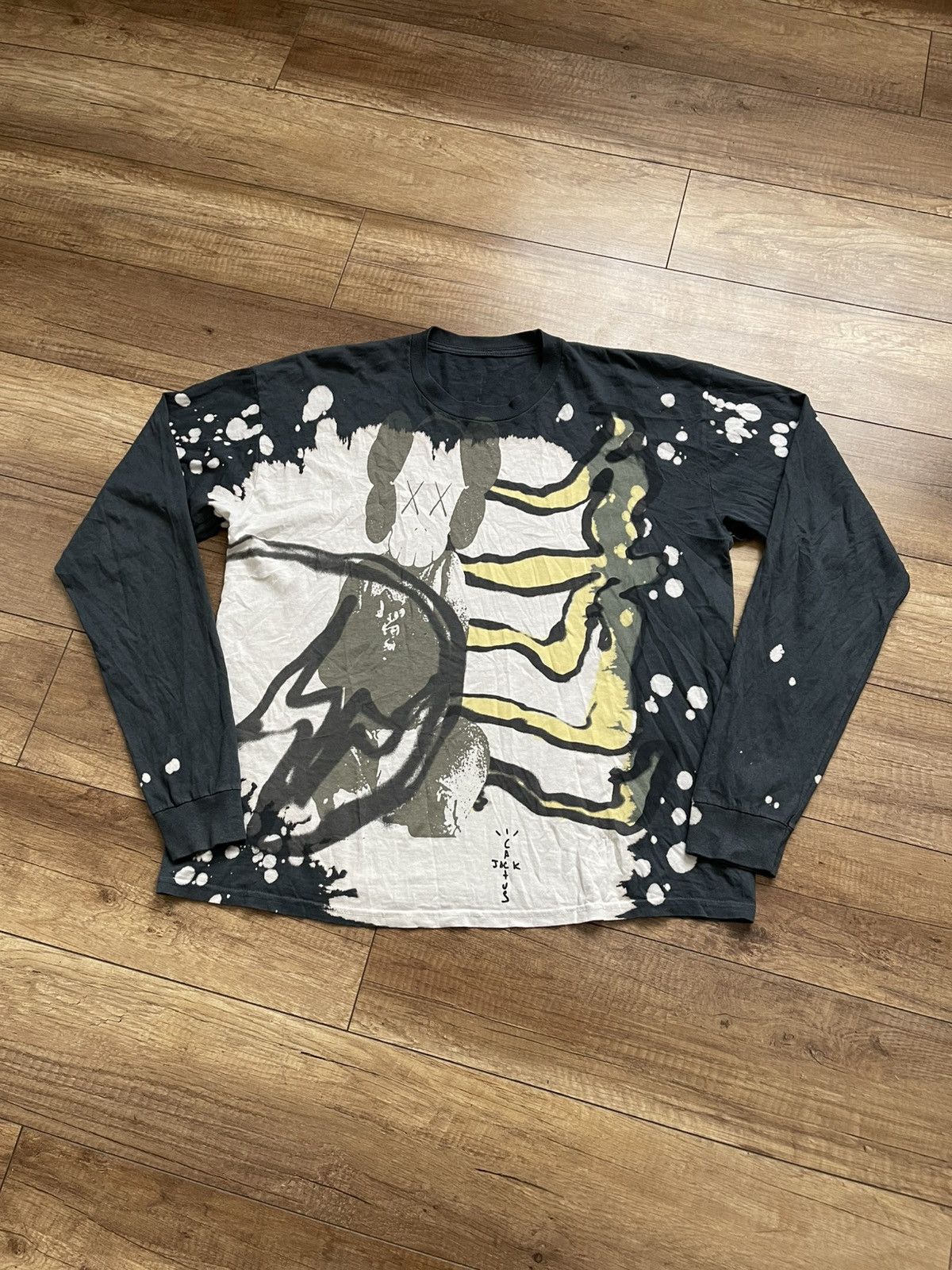 Fragment Design × Kaws × Travis Scott Kaws Cactus Jack Fragment Travis Scott Long Sleeve T-Shirt Size US L / EU 52-54 / 3 - 3 Thumbnail