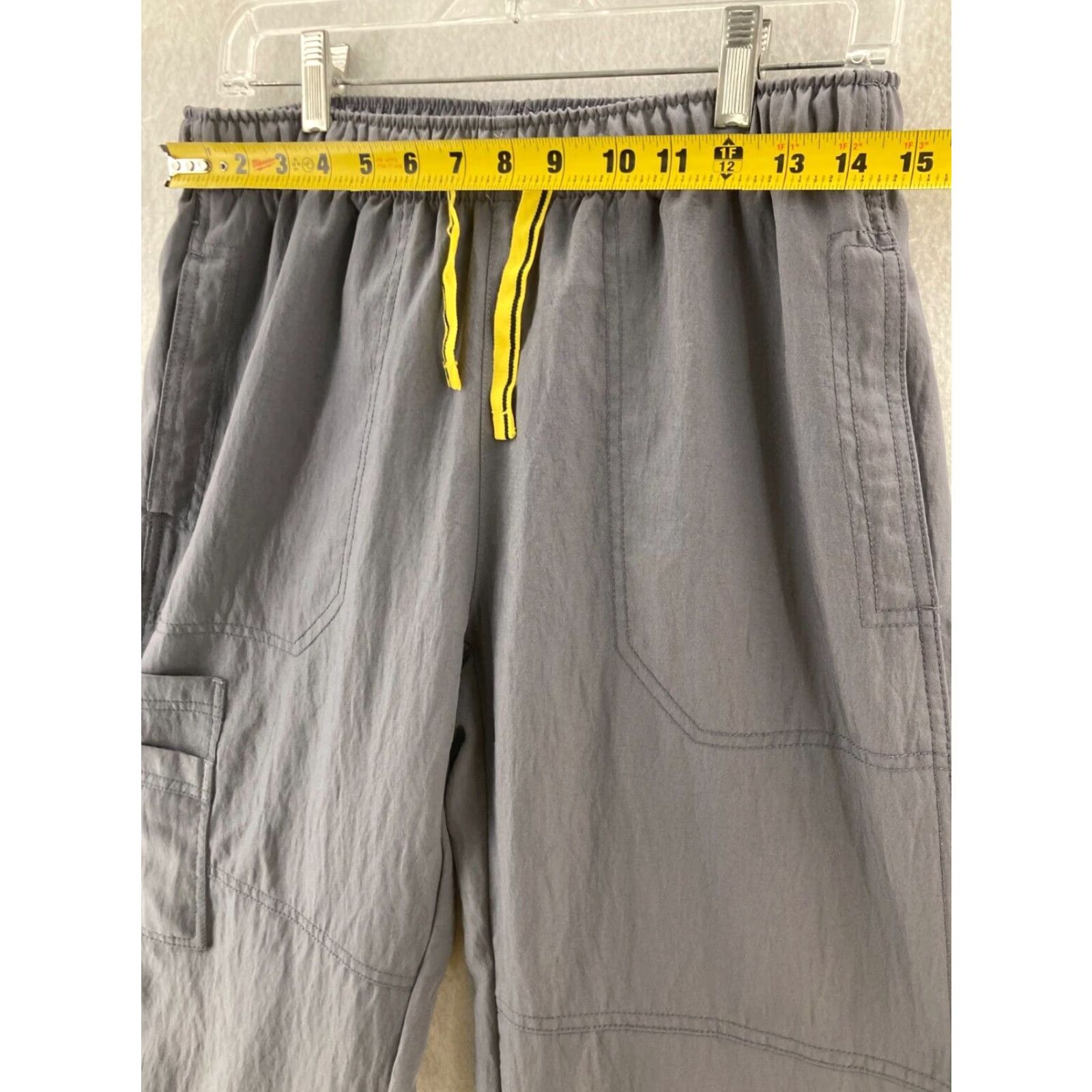 Vintage Spread Good Cheer! Scrub Pants Womens LP Gray Cargo Pocket Medical Drawstring Pants Size 36" / US 14 / IT 50 - 2 Thumbnail