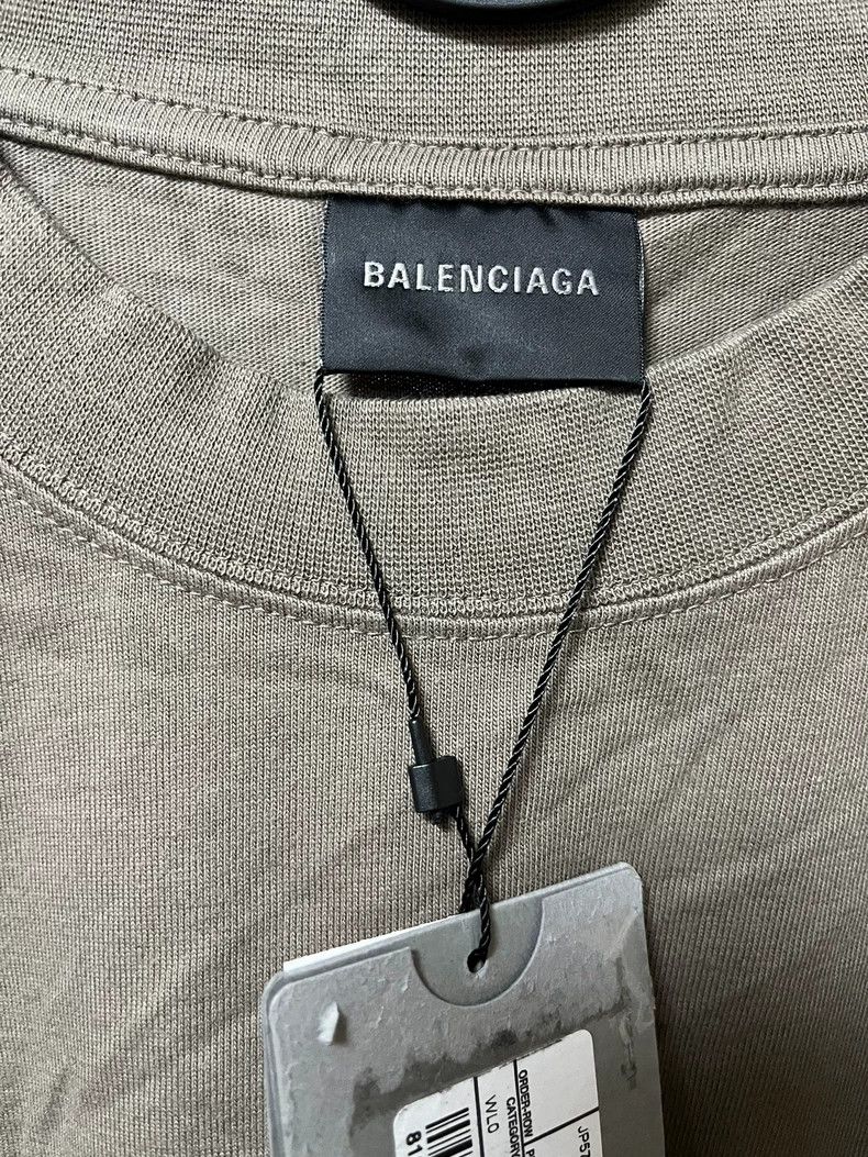 Balenciaga Balenciaga Brown front and back logo slogan short sleeves Size US M / EU 48-50 / 2 - 4 Thumbnail