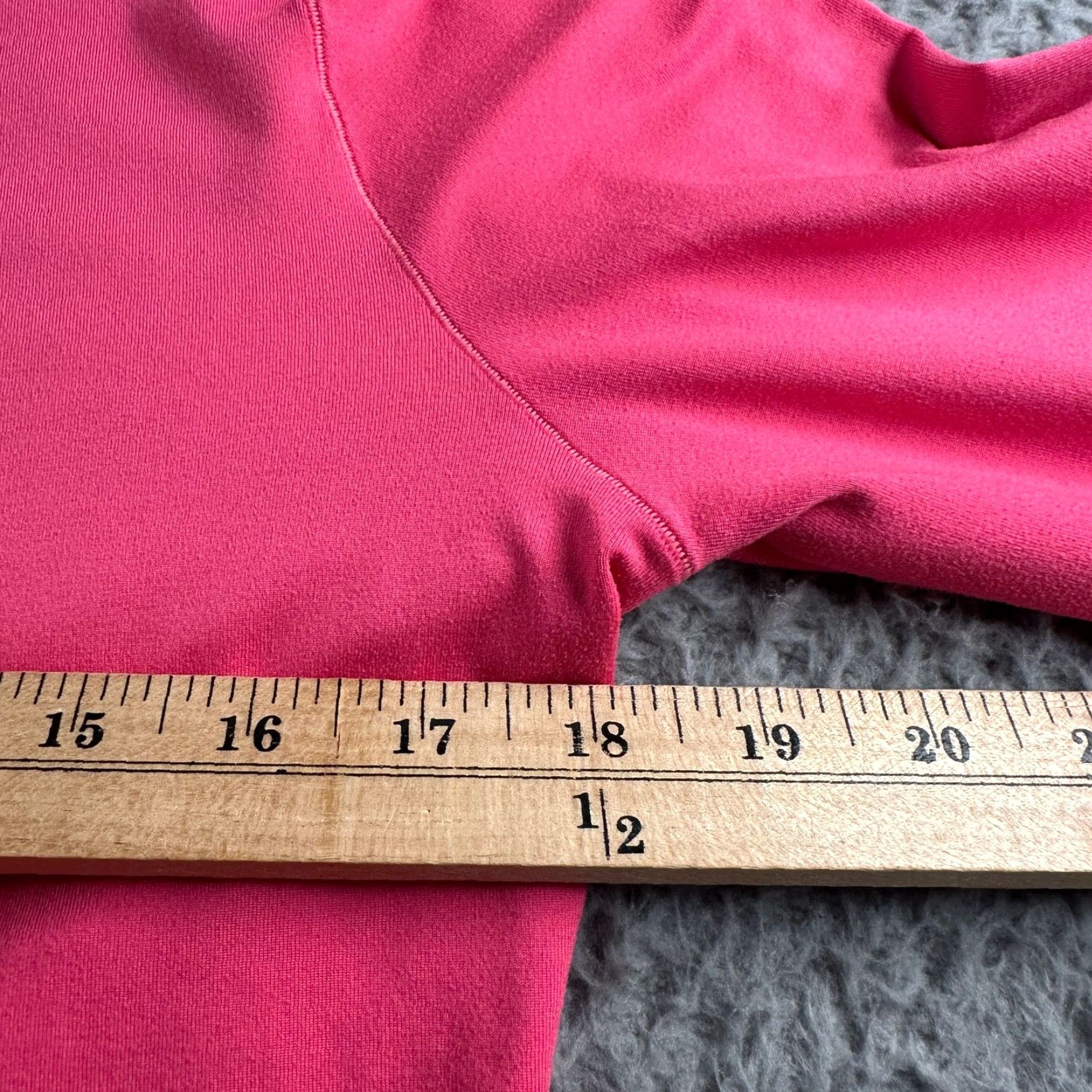 Alo alo Alosoft Hooded Runner Womens L Pink Long Sleeve Lightweight Active Pullover Size L / US 10 / IT 46 - 6 Thumbnail