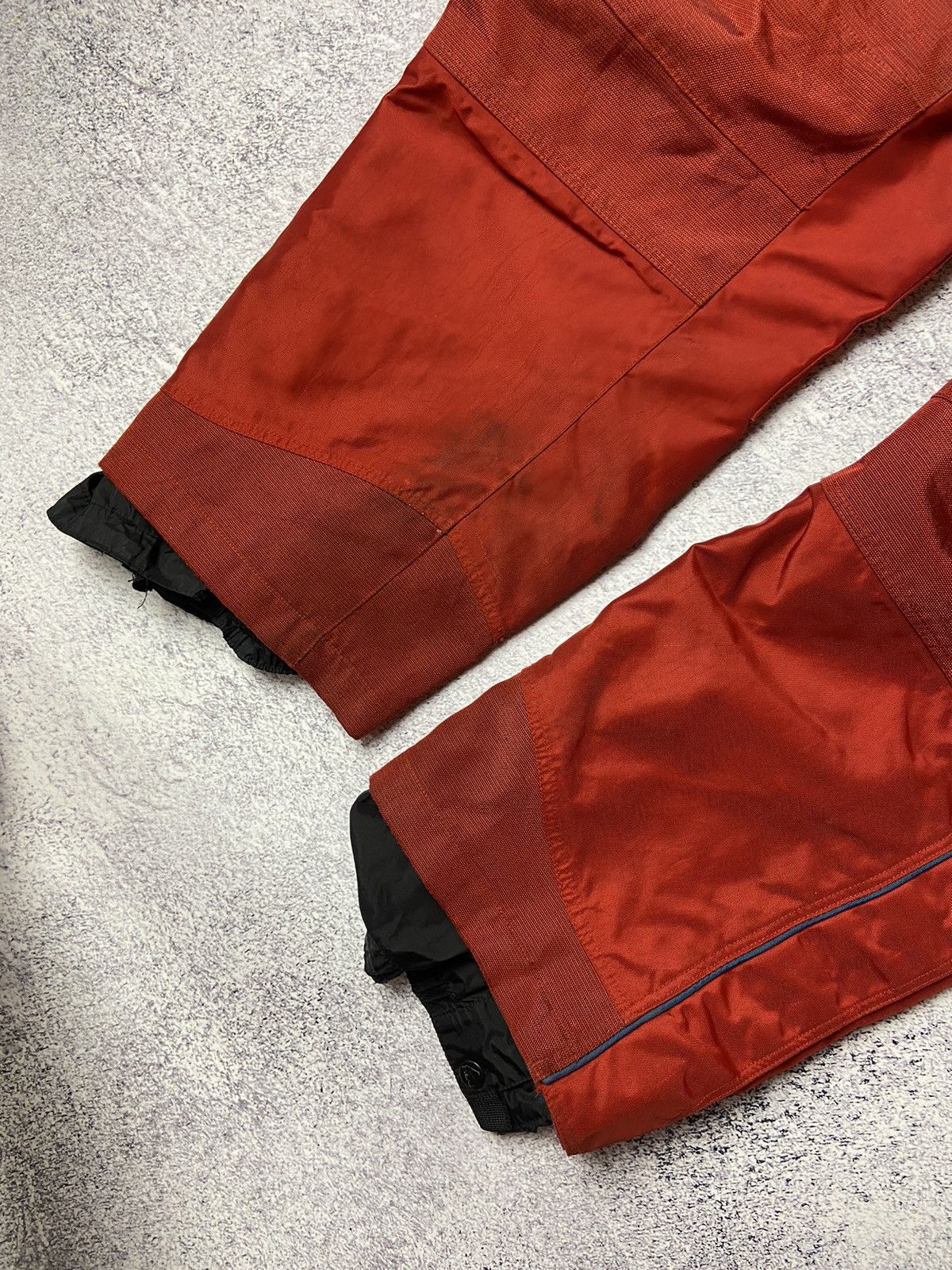 Nike ACG Vintage Nike ACG Snow Ski Pants Red Outer Layer 3 Rare Sport Size US 32 / EU 48 - 14 Thumbnail