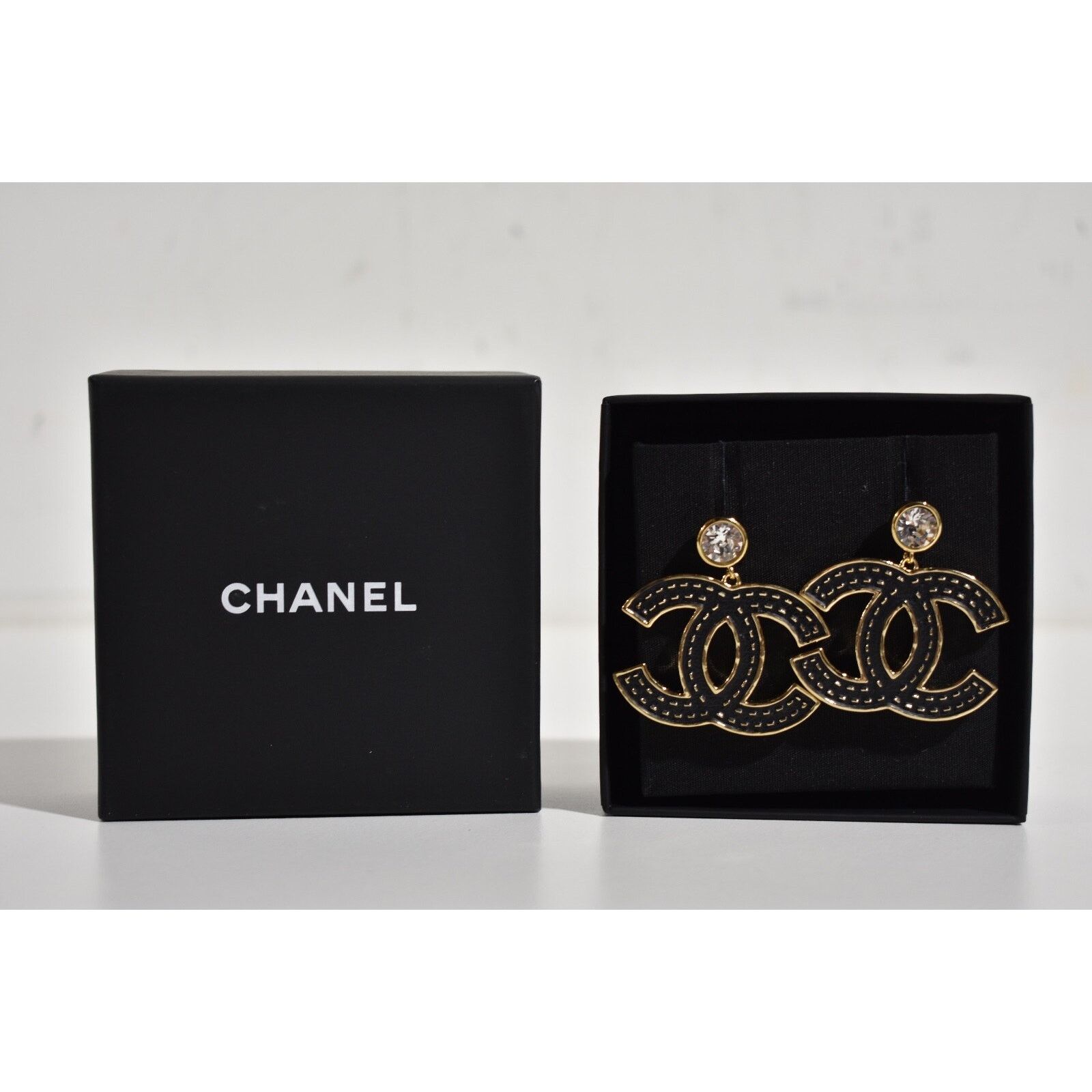 Chanel Chanel Gold Crystal Clip On Dangle Drop Statement Earrings Size ONE SIZE - 2 Thumbnail