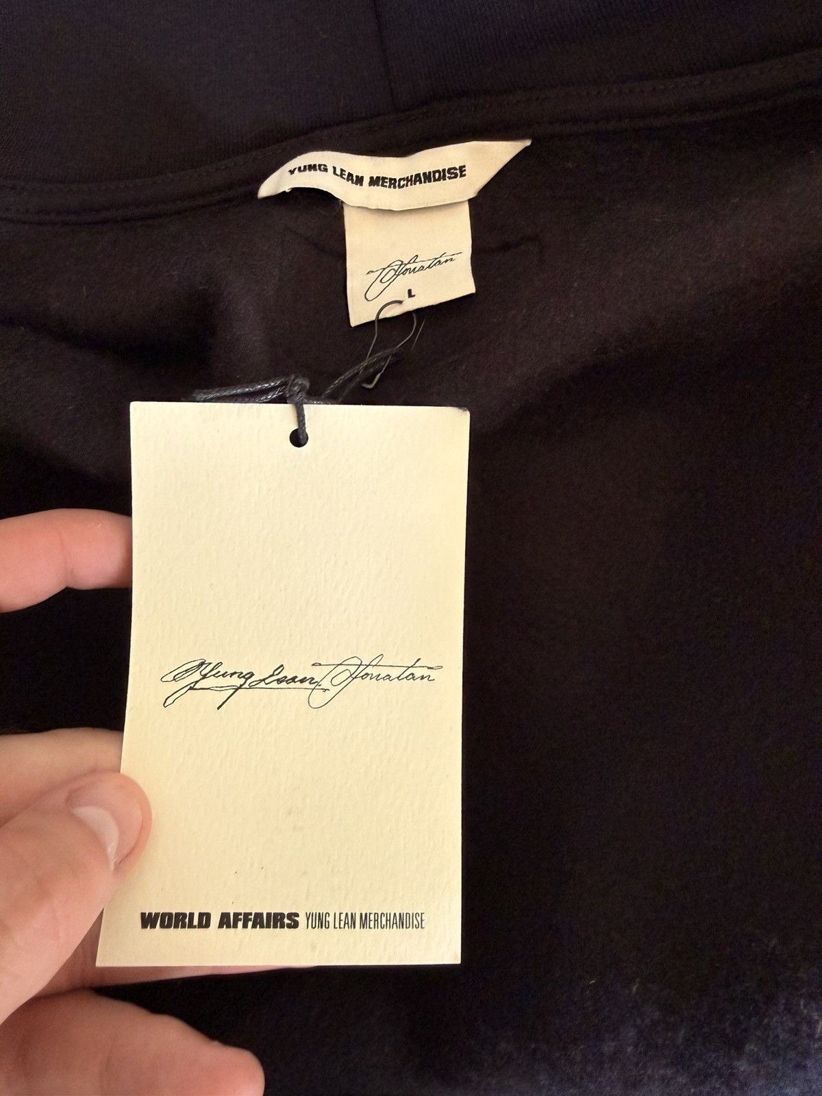 Yung Lean Rare yung lean world affairs hoodie Size US L / EU 52-54 / 3 - 4 Thumbnail