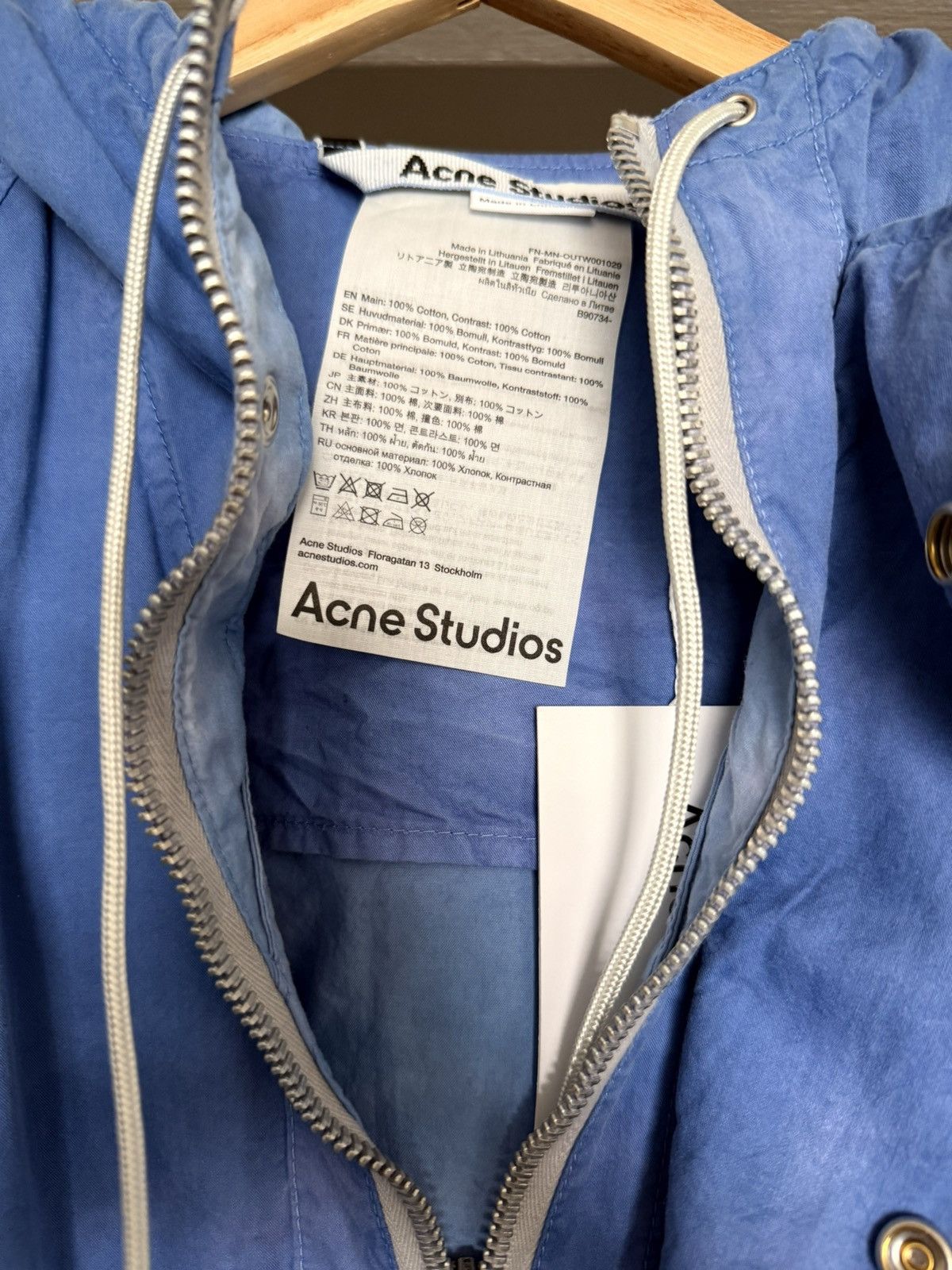 Acne Studios Acne Studios Hooded Parka in Washed Sky Blue Size US L / EU 52-54 / 3 - 4 Thumbnail