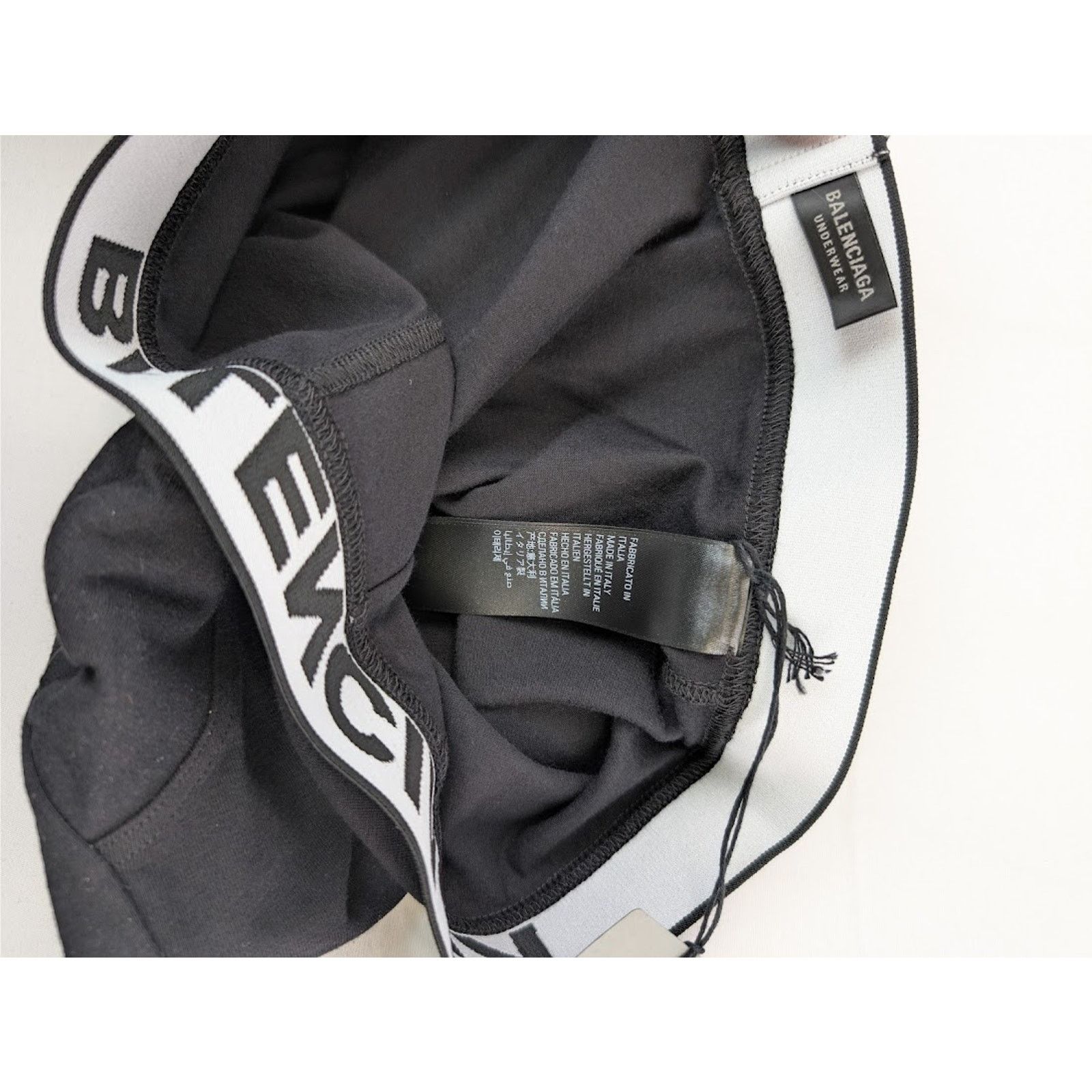 Balenciaga o1rshd1 Size: XL / Underwear Racer Boxer Brief Short Black Size US 36 / EU 52 - 17 Thumbnail