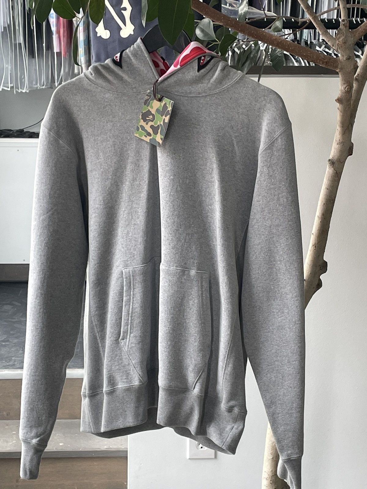 Bape Bape Shark Pullover Inside Camo Hoodie Grey/Pink Size US L / EU 52-54 / 3 - 4 Thumbnail