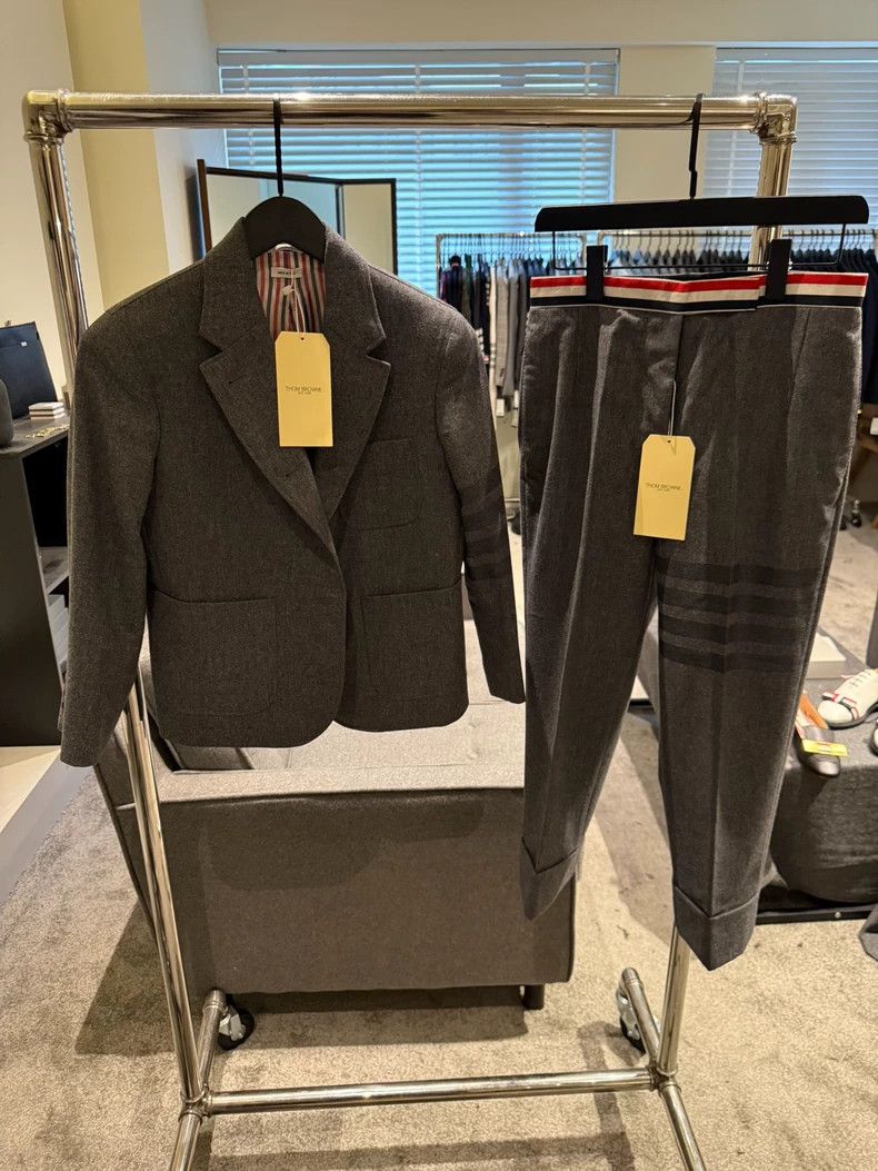 Thom Browne Thom Browne Dark grey four-barrel suit, short Size XS / US 0-2 / IT 36-38 - 6 Thumbnail