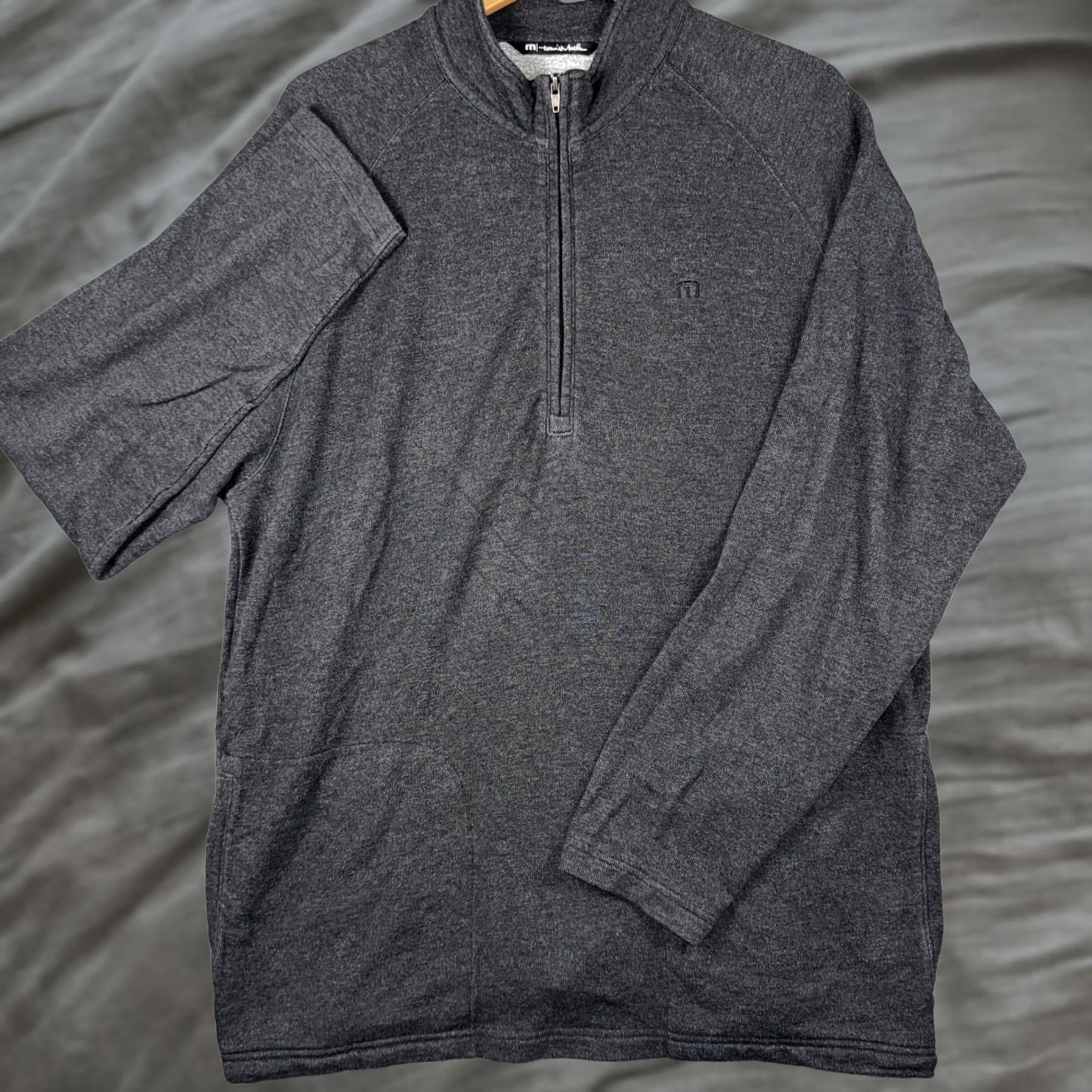 TravisMathew TravisMathew Pullover Mens XL Gray Quarter Zip Long Sleeve Lightweight Golf Shirt Size US XL / EU 56 / 4 - 1 Thumbnail