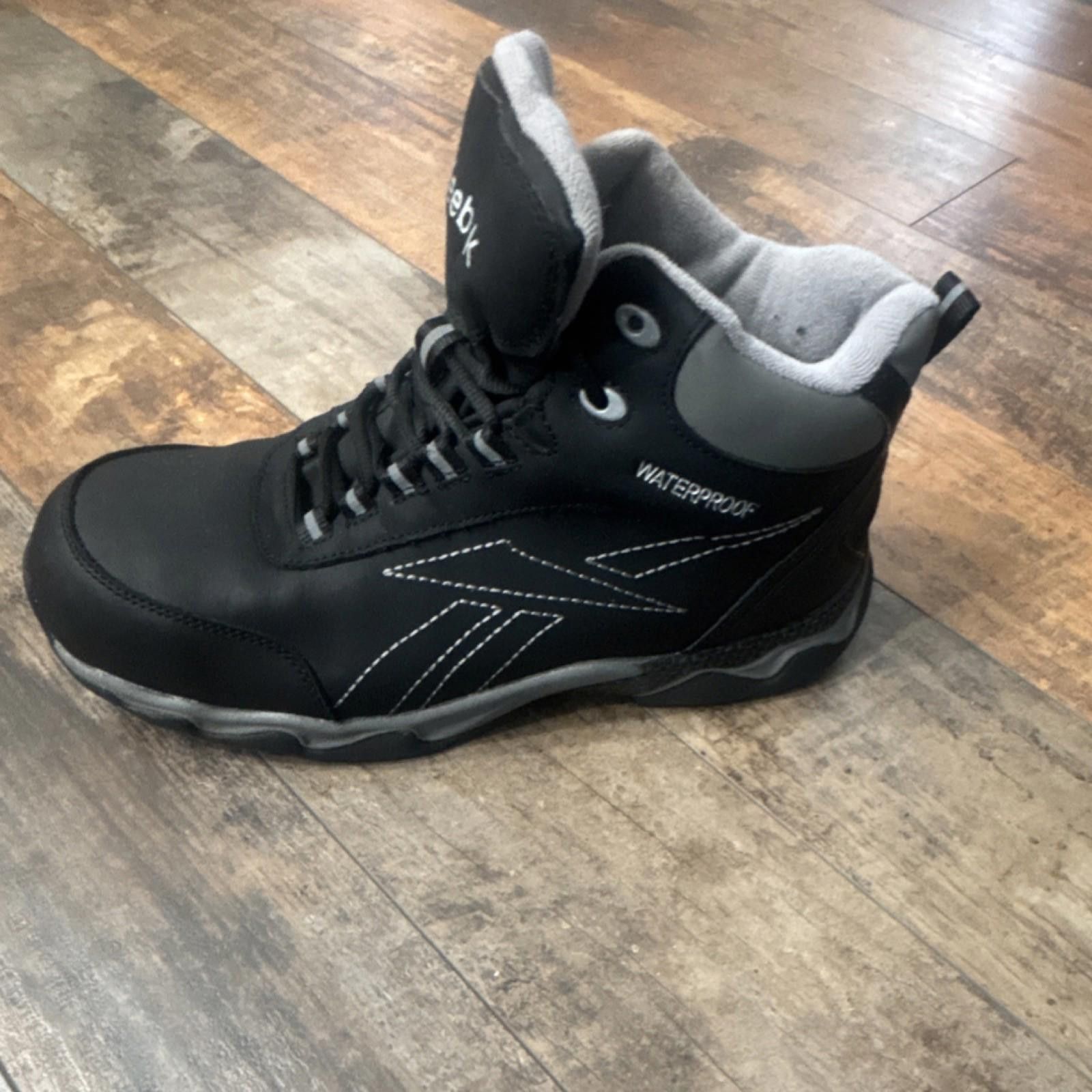 Reebok Reebok RB1068 Waterproof Work Boots ASTM F2413-11 EH Size 11 Size ONE SIZE - 4 Thumbnail