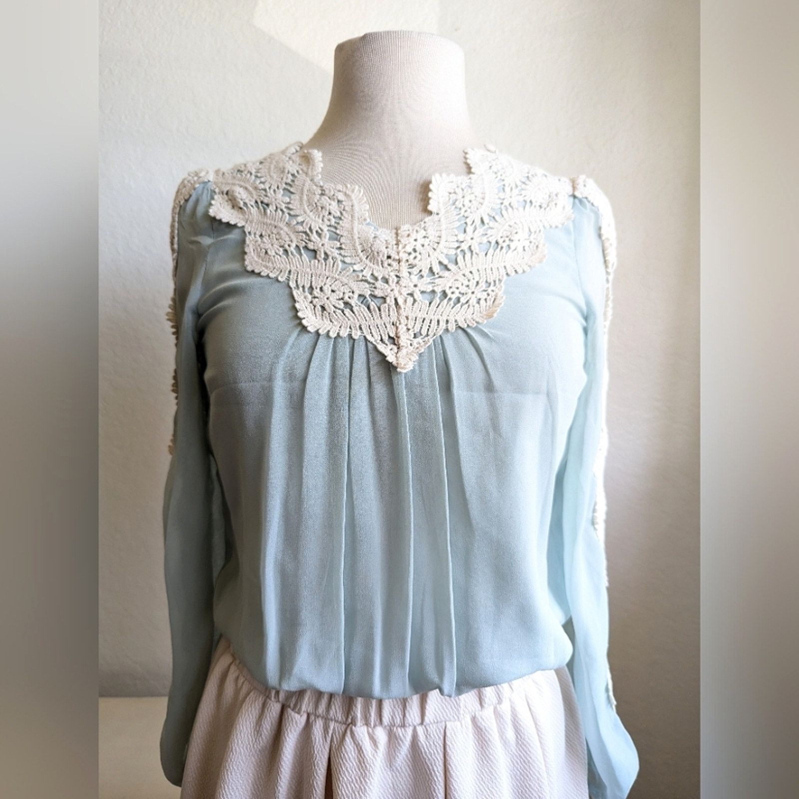 Japanese Brand Laguna Moon Chiffon & Lace Mini Dress Women's Size Small Size S / US 4 / IT 40 - 4 Thumbnail