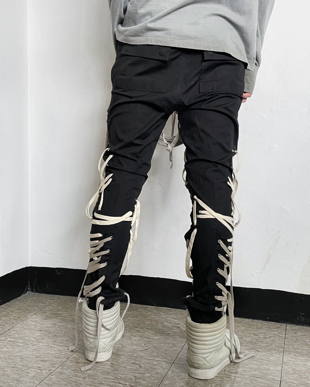 Rick Owens rick owens ss20 mega lace pant Size US 34 / EU 50 - 7 Thumbnail