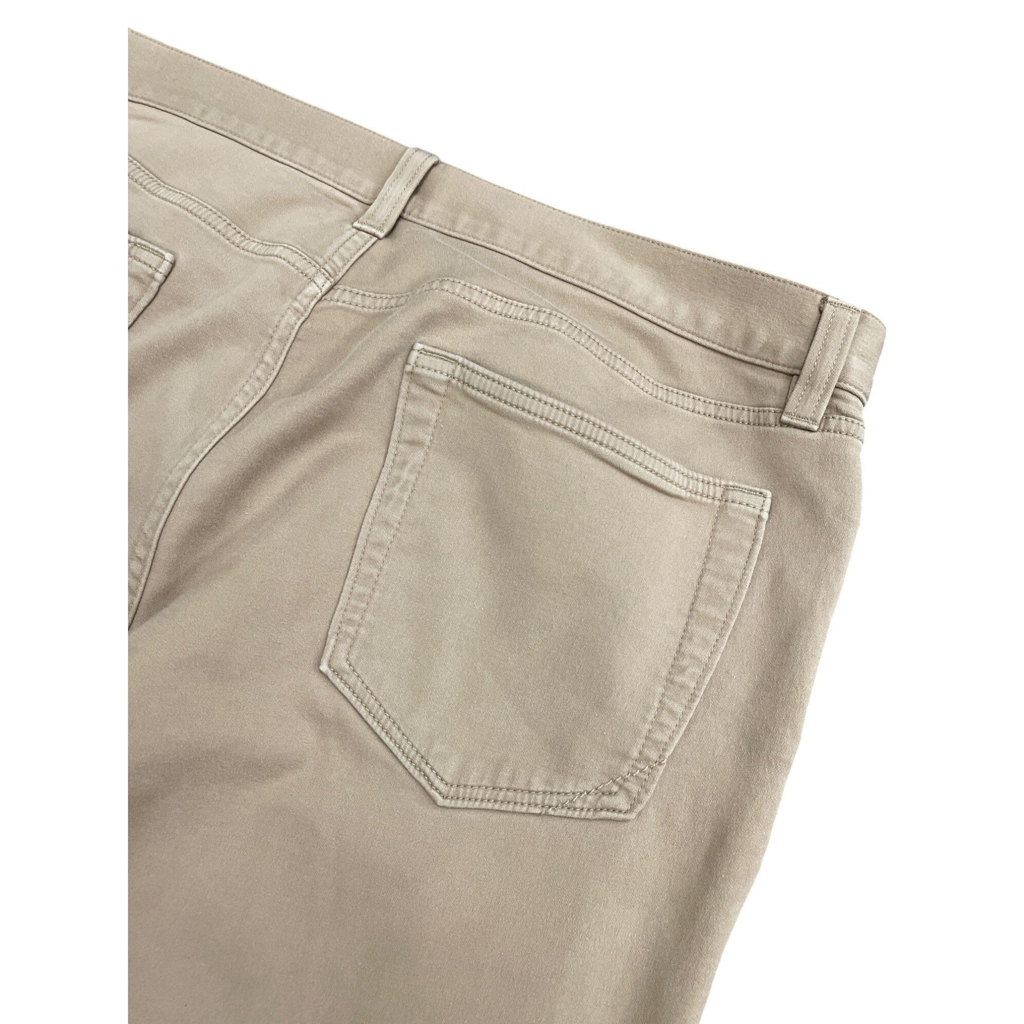 Banana Republic Banana Republic Mens Slim Fit Traveler Jeans Tan 36x32 SKU 8 Size US 36 / EU 52 - 14 Thumbnail