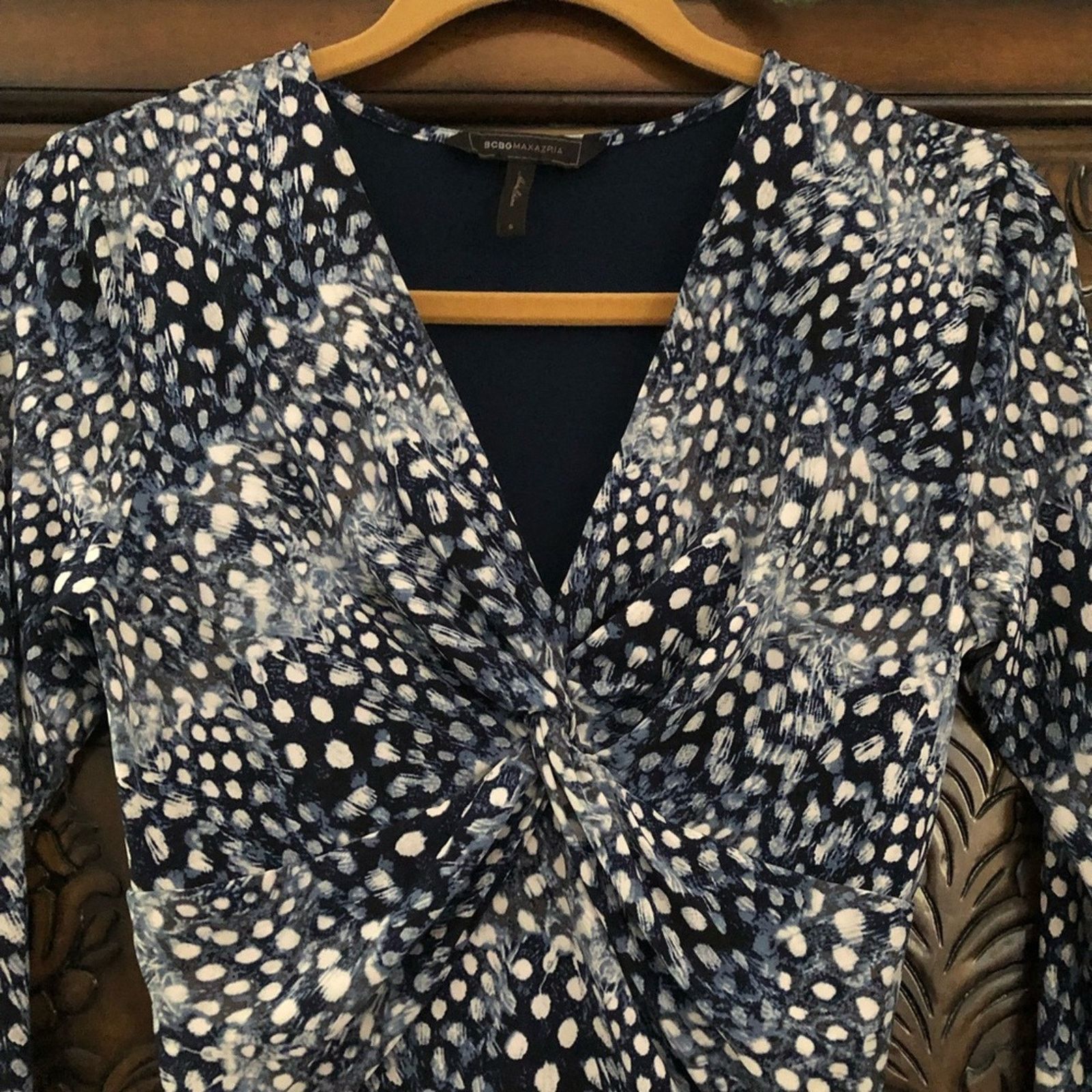 Bcbgmaxazria BCBG blue print ruched side 3/4 sleeve dress S Size S / US 4 / IT 40 - 2 Thumbnail