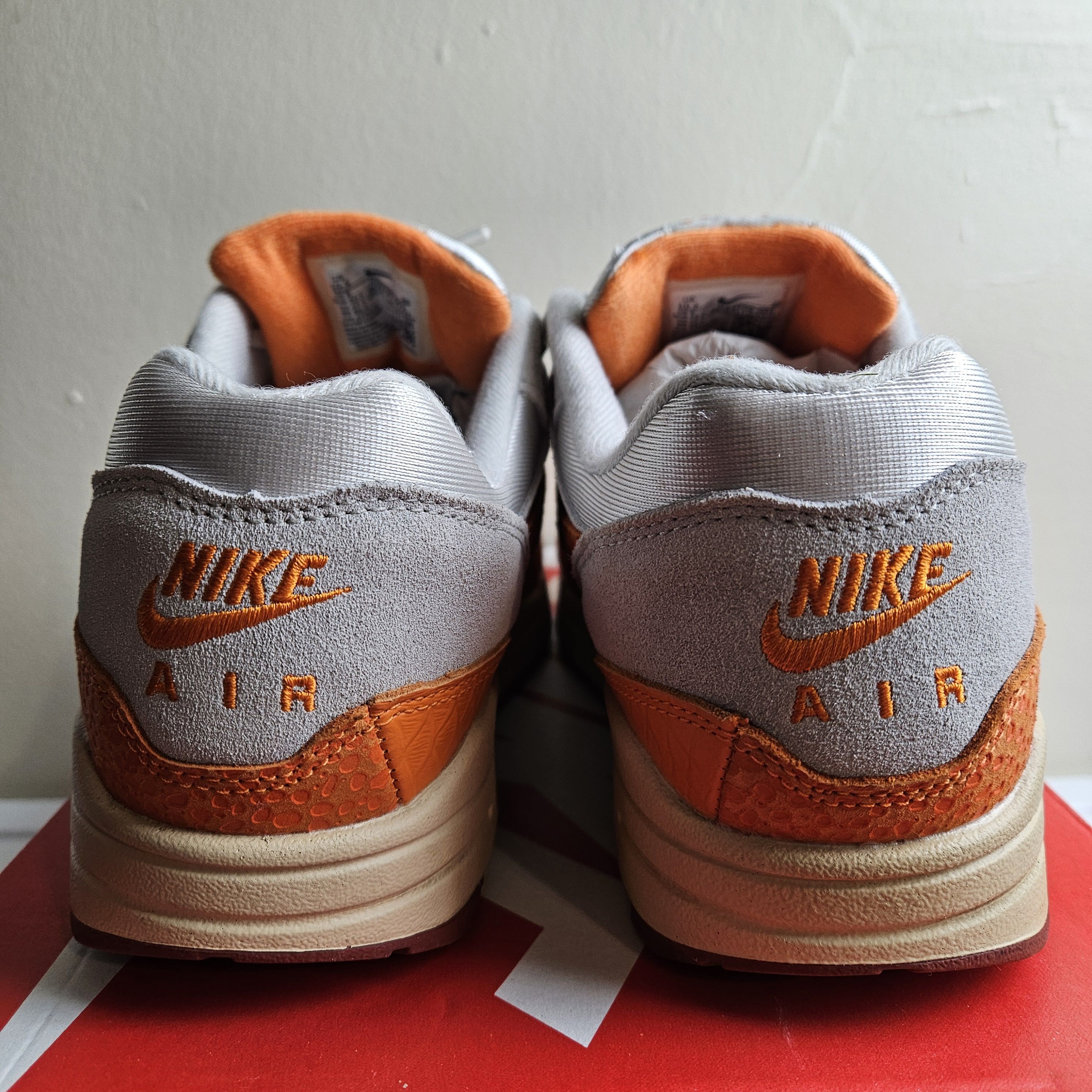 Nike Air Max 1 'Master Magma Orange' Size US 9 / EU 42 - 5 Thumbnail