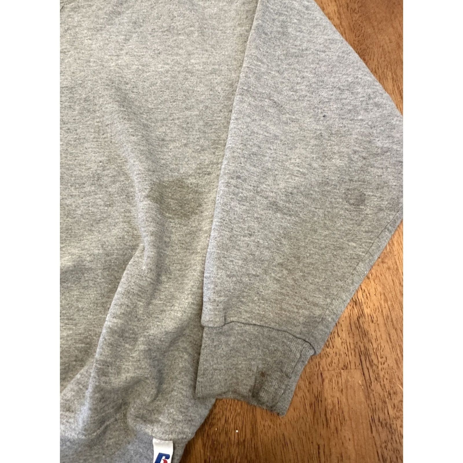 Russell Athletic VINTAGE Russell Athletic Sweatshirt XL Gray Mens Crewneck USA Size US XL / EU 56 / 4 - 4 Thumbnail