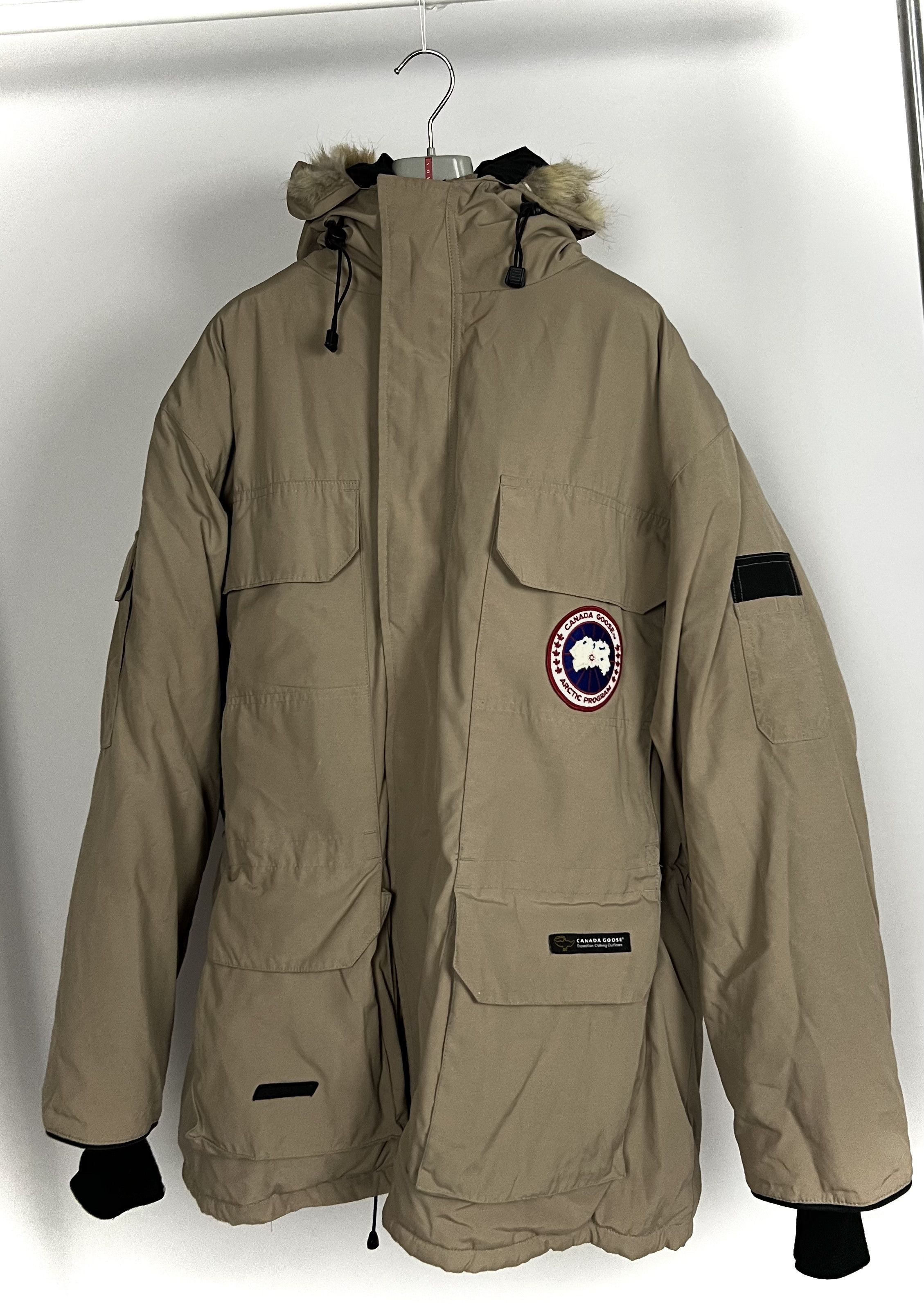 Canada Goose Canada Goose expidition parka size L-XL Size US L / EU 52-54 / 3 - 1 Thumbnail