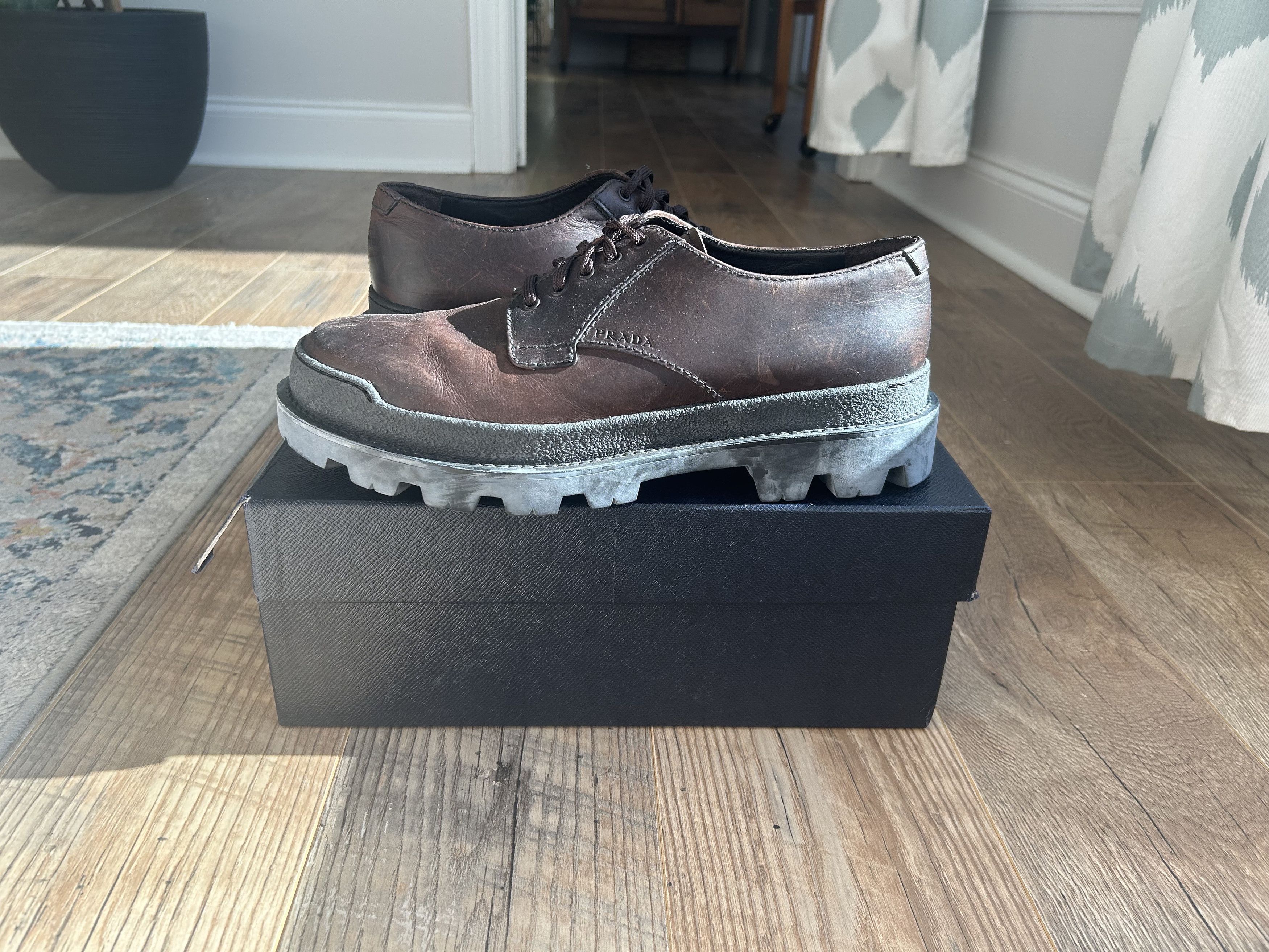Prada Prada Pull Up Derby Size US 11 / EU 44 - 1 Thumbnail
