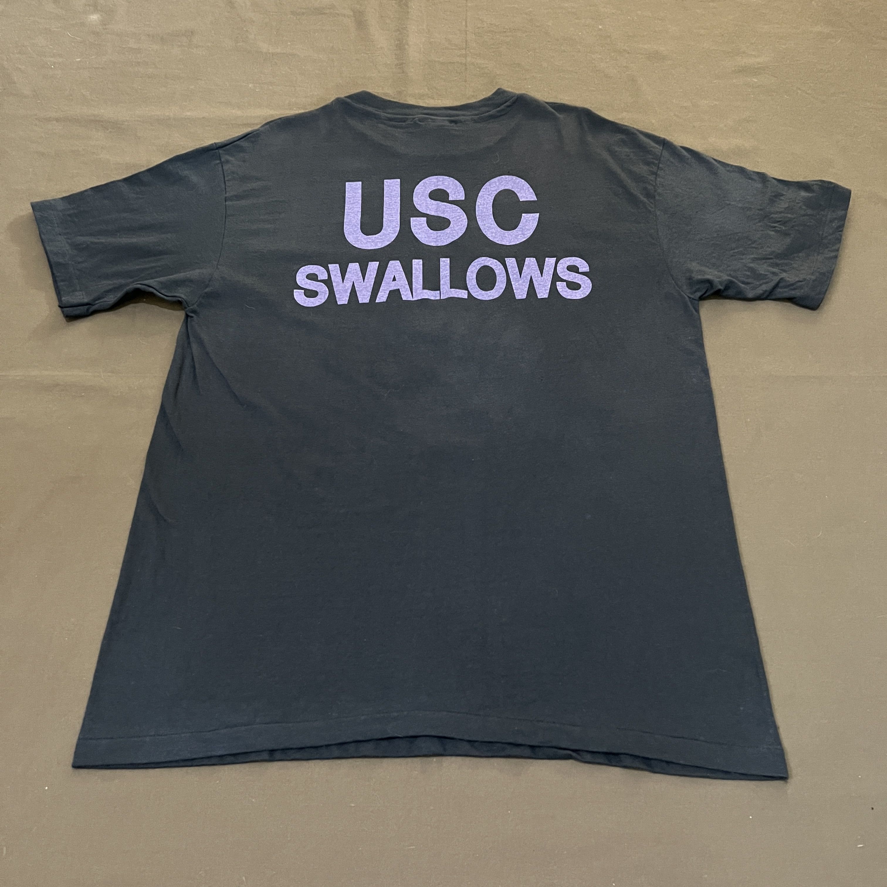 Vintage Vintage 90s nyu sucks usc swallows funny humor Tee XL Size US XL / EU 56 / 4 - 4 Thumbnail