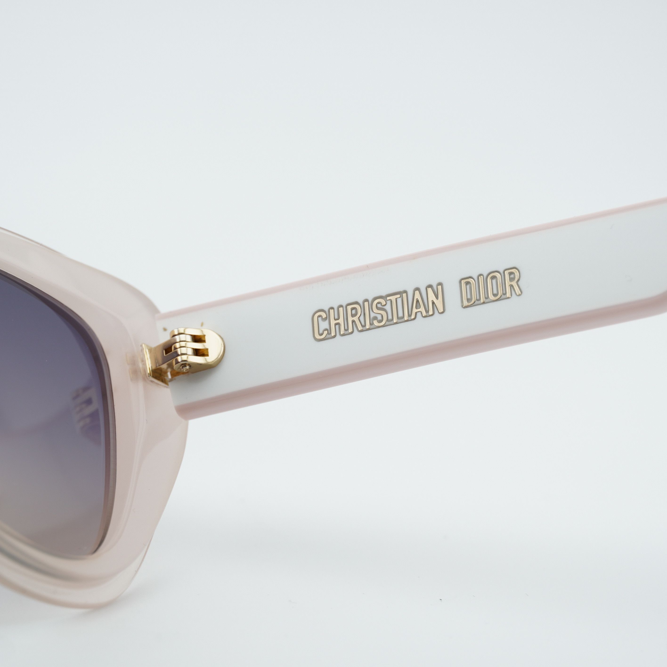 Dior Dior DIORPACIFIC B3U 40GL Sunglasses Pink Shield Frame Size ONE SIZE - 4 Thumbnail