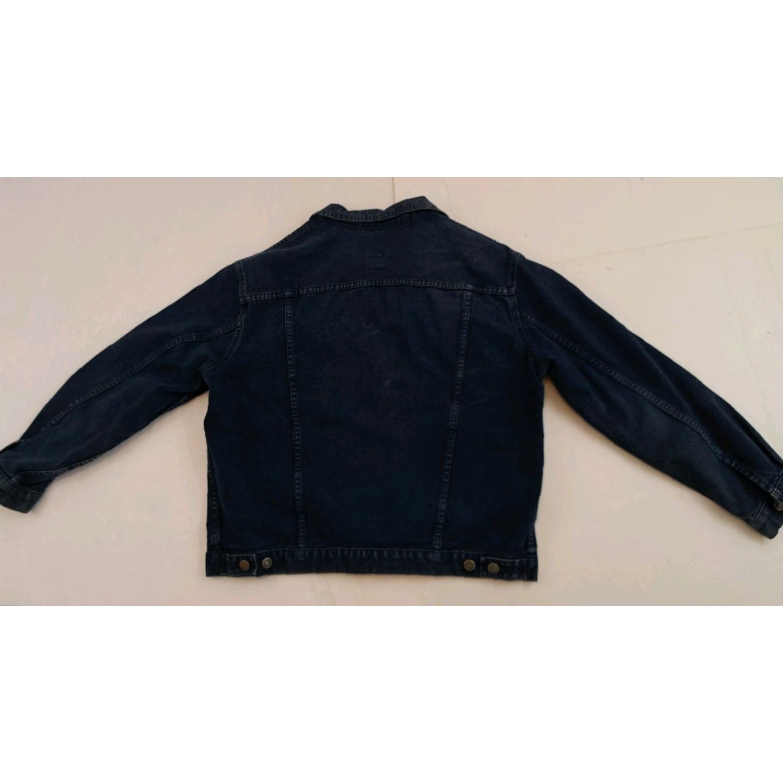 Gap VINTAGE Gap Full Button Blue Jean Bomber Jacket Large Canada EUC Size US 33 - 4 Thumbnail