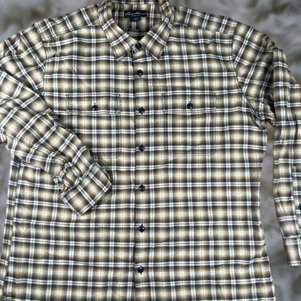 Eddie Bauer Eddie Bauer Relaxed Fit Plaid Button Up Long Sleeve Casual Shirt Mens Size L Size US L / EU 52-54 / 3 - 1 Thumbnail