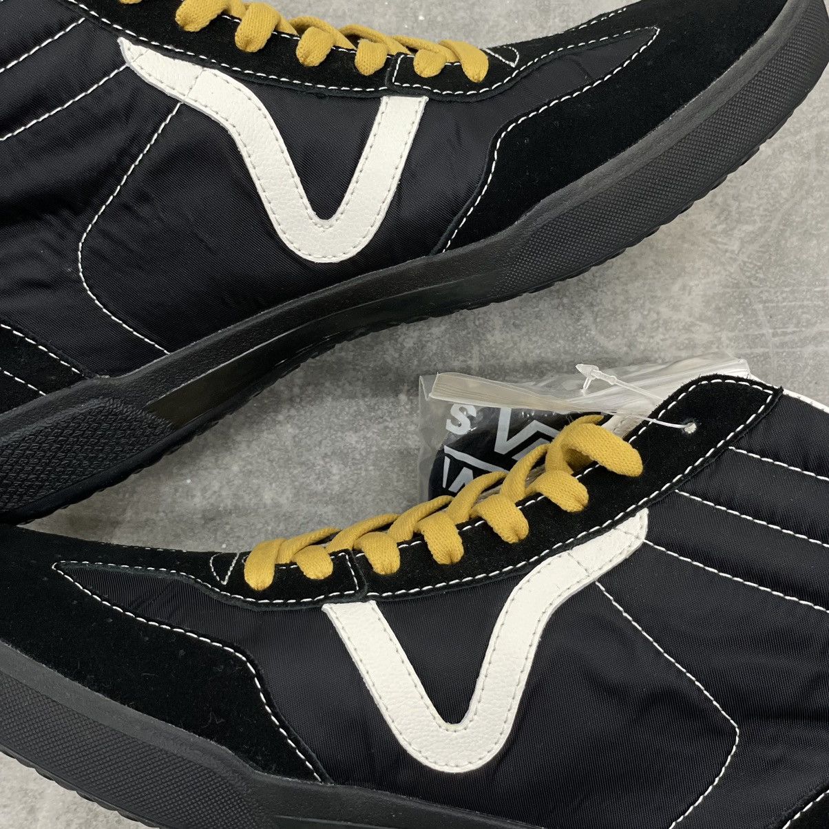 Japanese Brand × Taka Hayashi × Vans Vans X Taka Hayashi Epoch Racer LX Black Rare not Syndicate Size US 9 / EU 42 - 12 Thumbnail