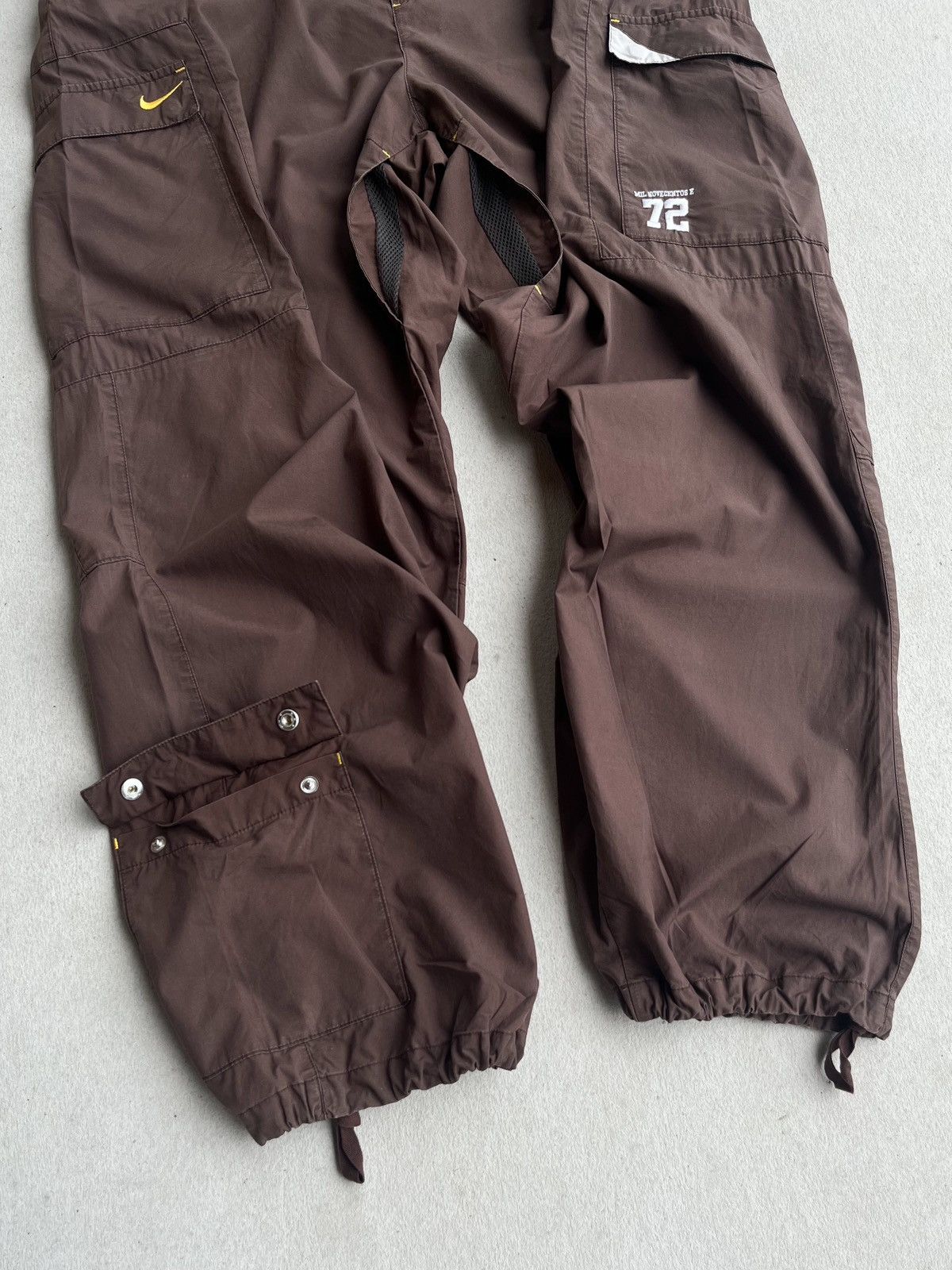 Nike Vtg Nike 1972 Liga oficial do pais wide leg cargo pants Size US 36 / EU 52 - 12 Thumbnail
