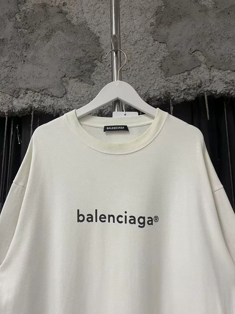 Balenciaga Balenciaga Short Sleeve Size US S / EU 44-46 / 1 - 3 Thumbnail