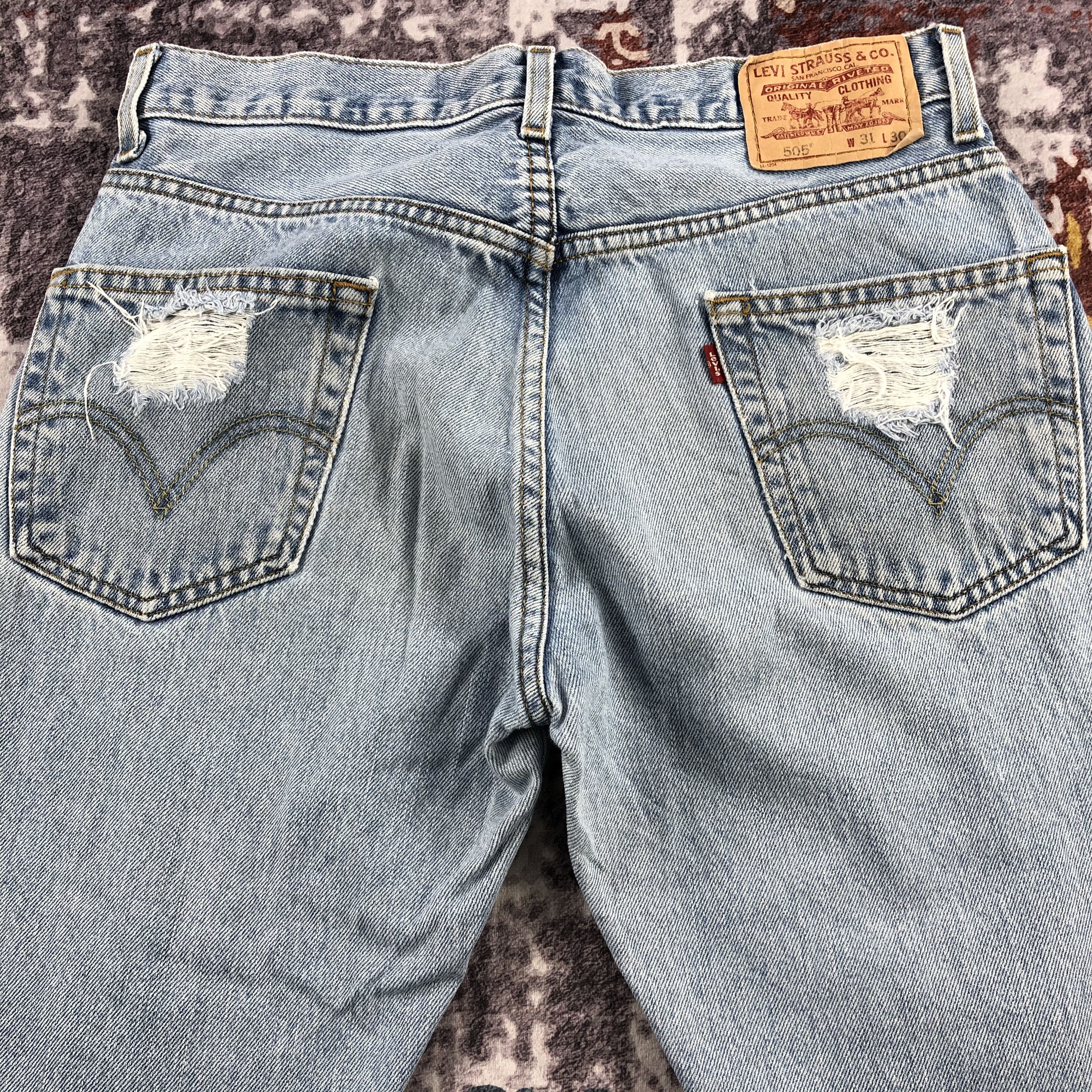 Levi's × Vintage Vintage Light Wash Levis 505 Jeans-JM2242 Size US 32 / EU 48 - 4 Thumbnail