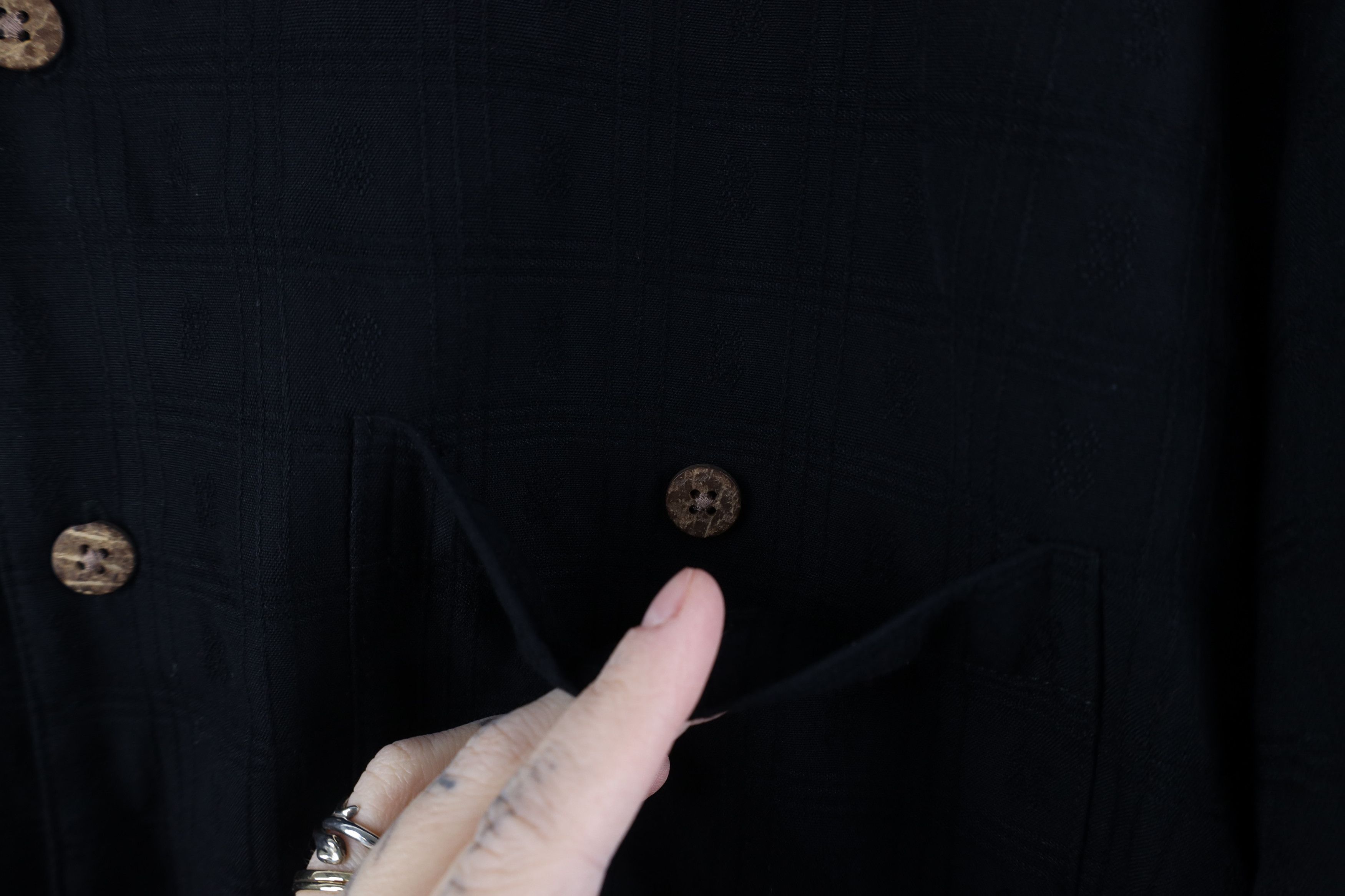 Vintage Vintage 90s Y2K Streetwear Loop Collar Button Shirt Black Size US XL / EU 56 / 4 - 4 Thumbnail