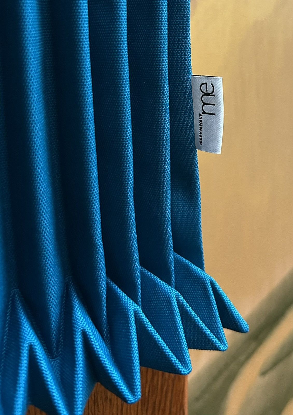 Issey Miyake me Issey Miyake Blue Trunk Pleats Bag OS Size ONE SIZE - 6 Thumbnail