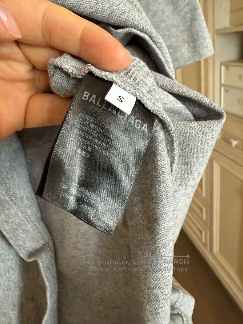 Balenciaga Balenciaga Gray buckle short-sleeve T-shirt Size US S / EU 44-46 / 1 - 4 Thumbnail