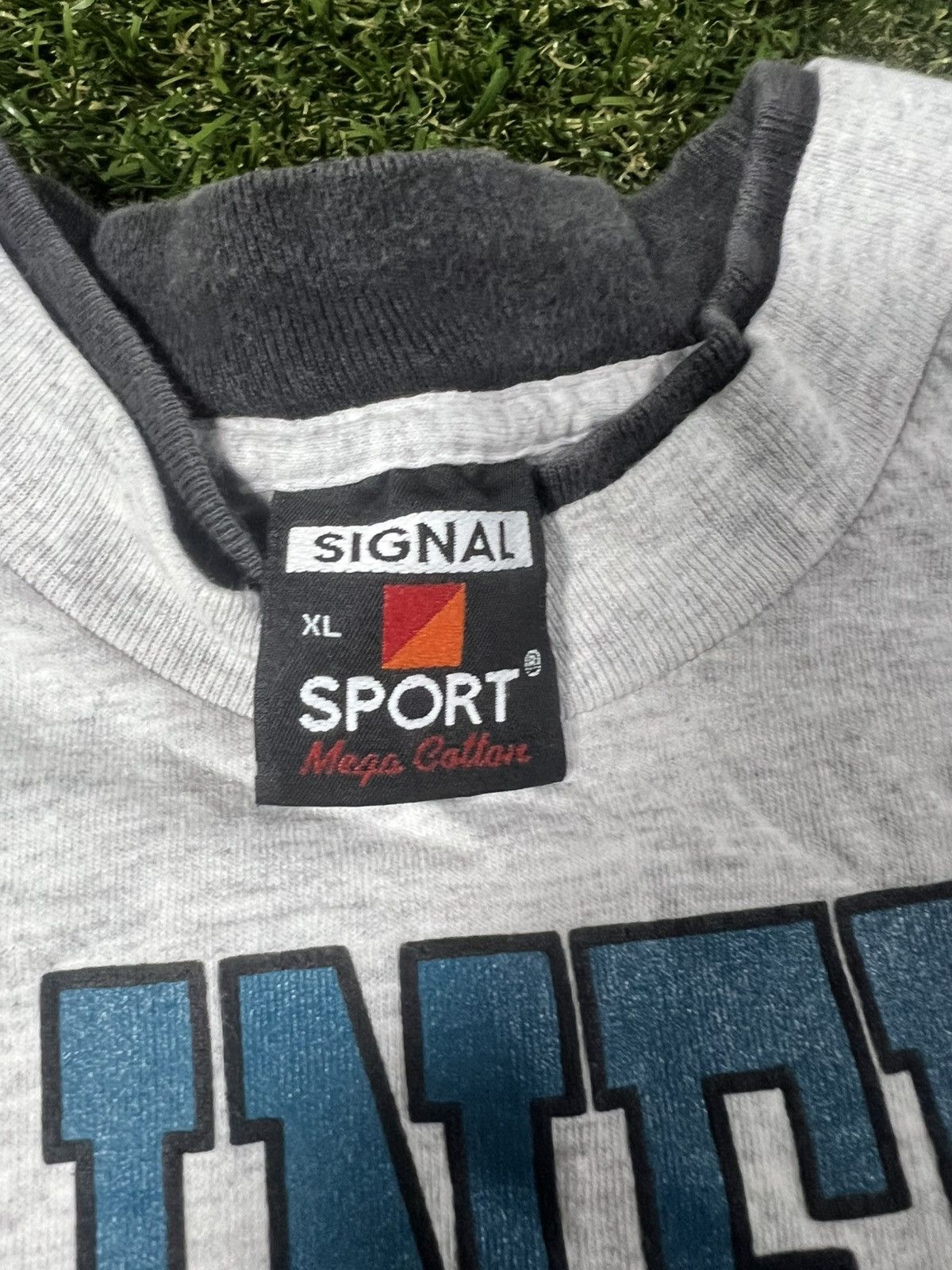 Vintage Vintage 90s Plainfield Indiana Signal Sports Script Fall Tee Size US XL / EU 56 / 4 - 4 Thumbnail