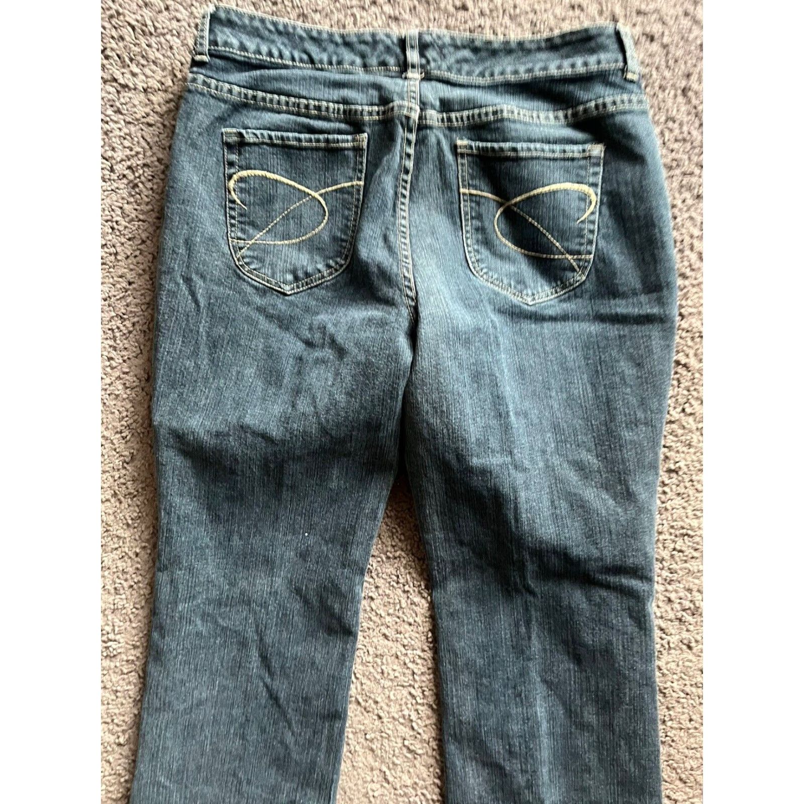 Vintage CHICO'S Jeans Slim Fit Mid Rise 2 Short Blue Denim Women’s Size 12 Skinny 29in Inseam Dark Wash Belt Loops 5-Pocket Modern American Style Size 34" / US 12 / IT 48 - 4 Thumbnail