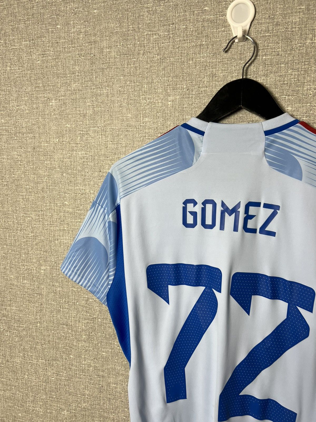 Adidas 2022 - 2023 Adidas Spain Team Gomez Away World Cup Jersey Size US M / EU 48-50 / 2 - 8 Thumbnail