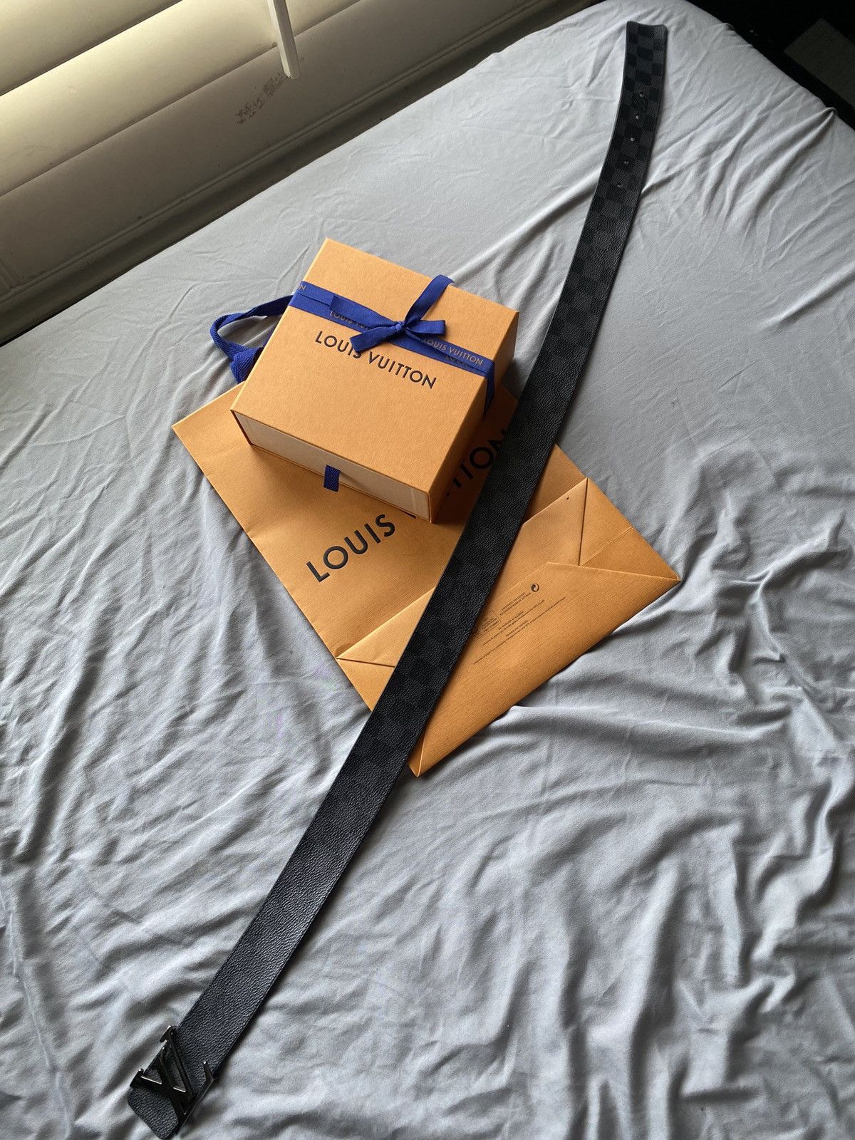 Louis Vuitton Louis Vuitton Reversible Belt authentic Size 30 - 5 Thumbnail
