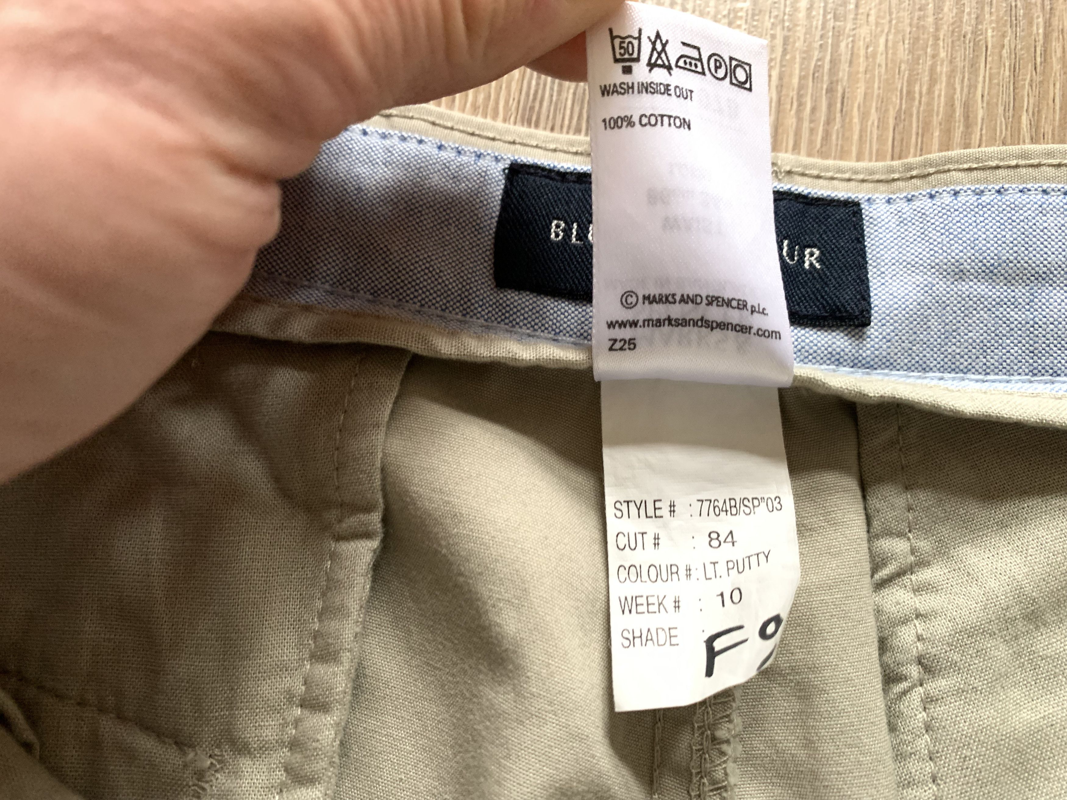 Marks & Spencer Marks & Spencer Casual Cotton Chino Shorts Size US 34 / EU 50 - 8 Thumbnail