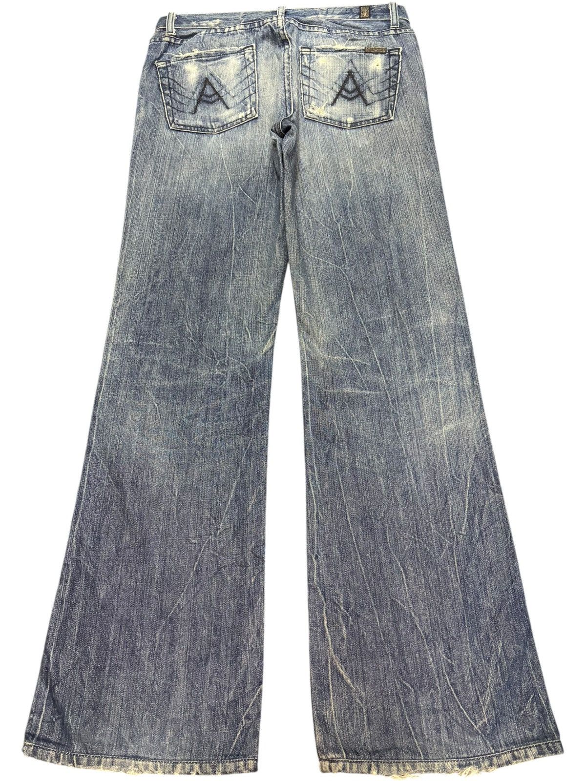 7 For All Mankind Vintage / Y2K 7 For All Mankind Distressed Flare Jeans Size US 30 / EU 46 - 2 Thumbnail