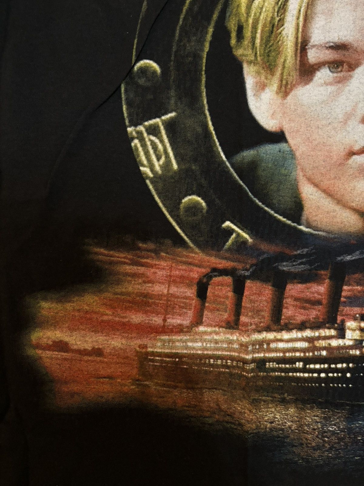 Vintage Rare Vintage 90s Titanic Jack Leonardo Dicaprio Movie Tee Size US L / EU 52-54 / 3 - 9 Thumbnail