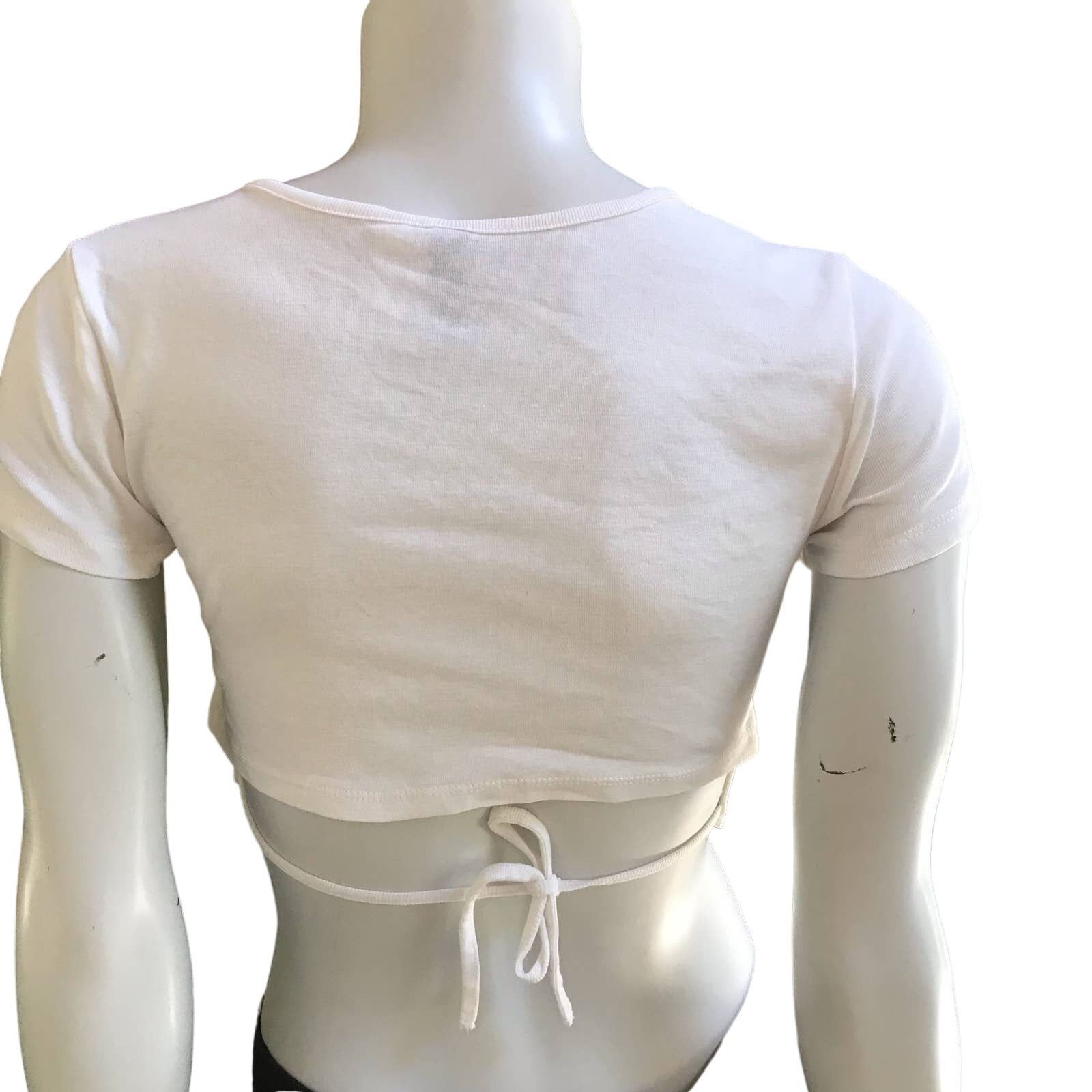 H&M H & M White Short Sleeve Crop Top Tie Back Women's Size S Size S / US 4 / IT 40 - 1 Thumbnail