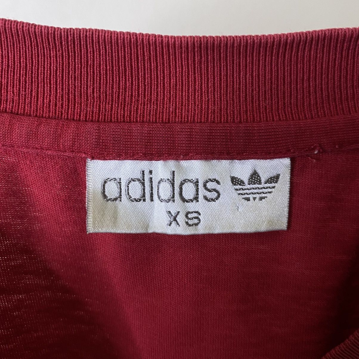 Adidas Vintage 1990s Adidas Big Logo V Neck T Shirt Size US S / EU 44-46 / 1 - 3 Thumbnail