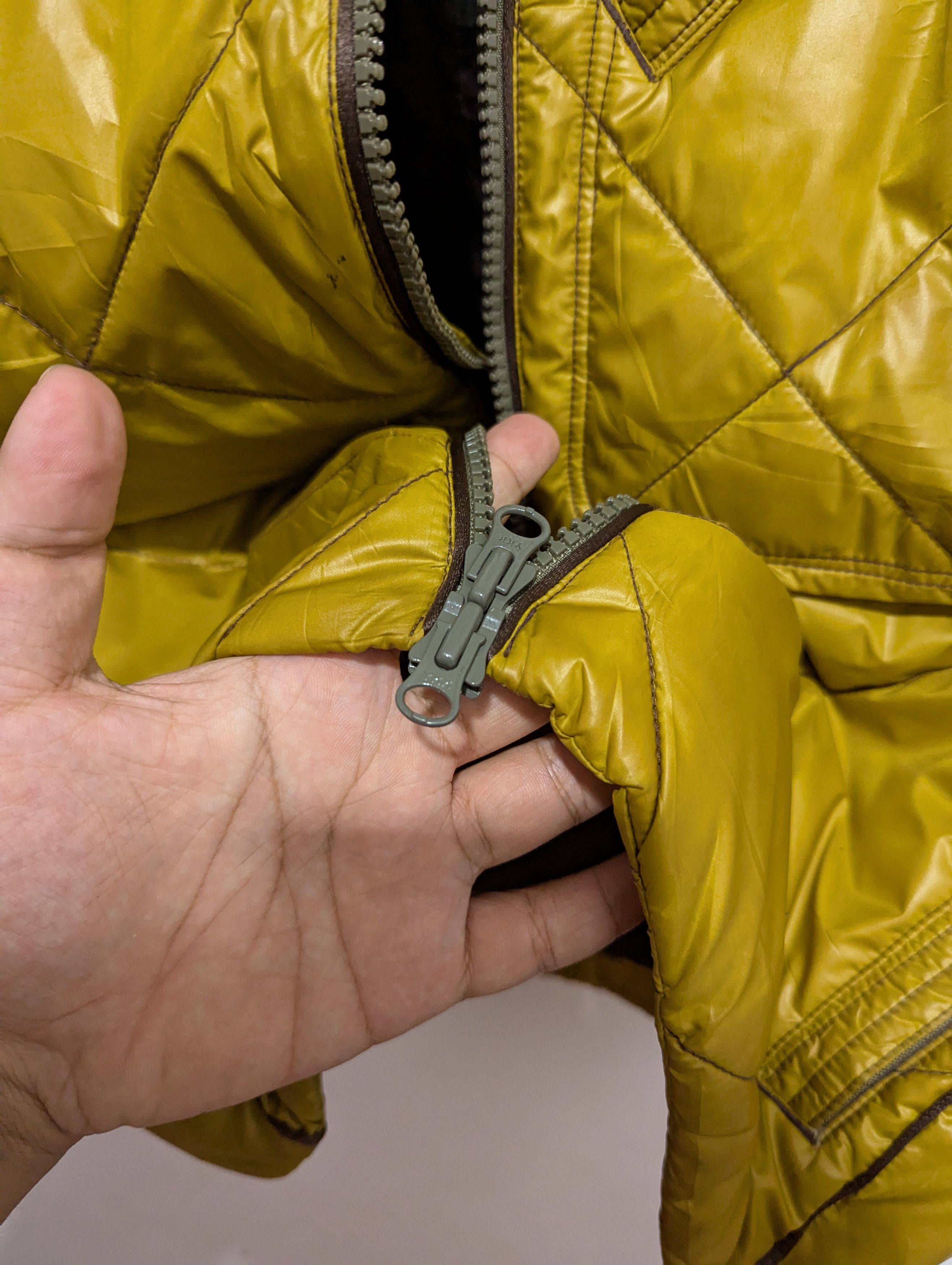 Avirex Air Force Avirex Puffer Jacket Mustard Size US L / EU 52-54 / 3 - 5 Thumbnail