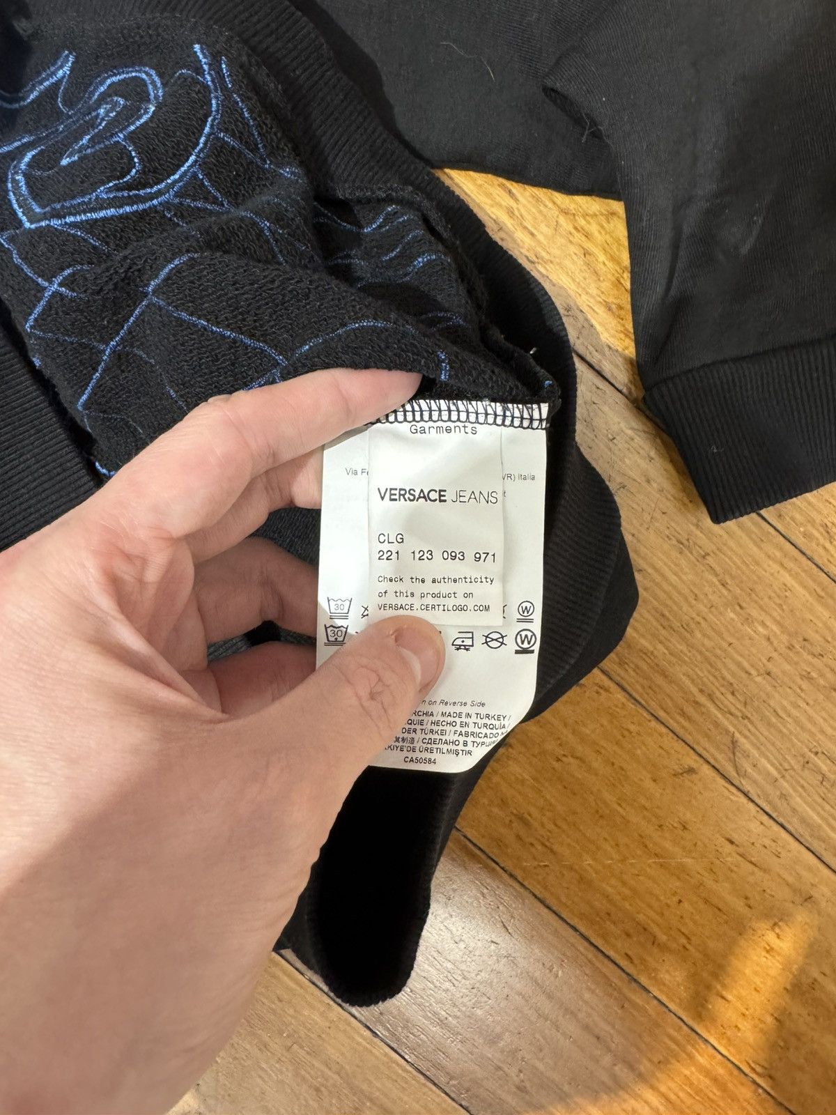 Versace Versace Jeans Dragon Crewneck Size US L / EU 52-54 / 3 - 4 Thumbnail